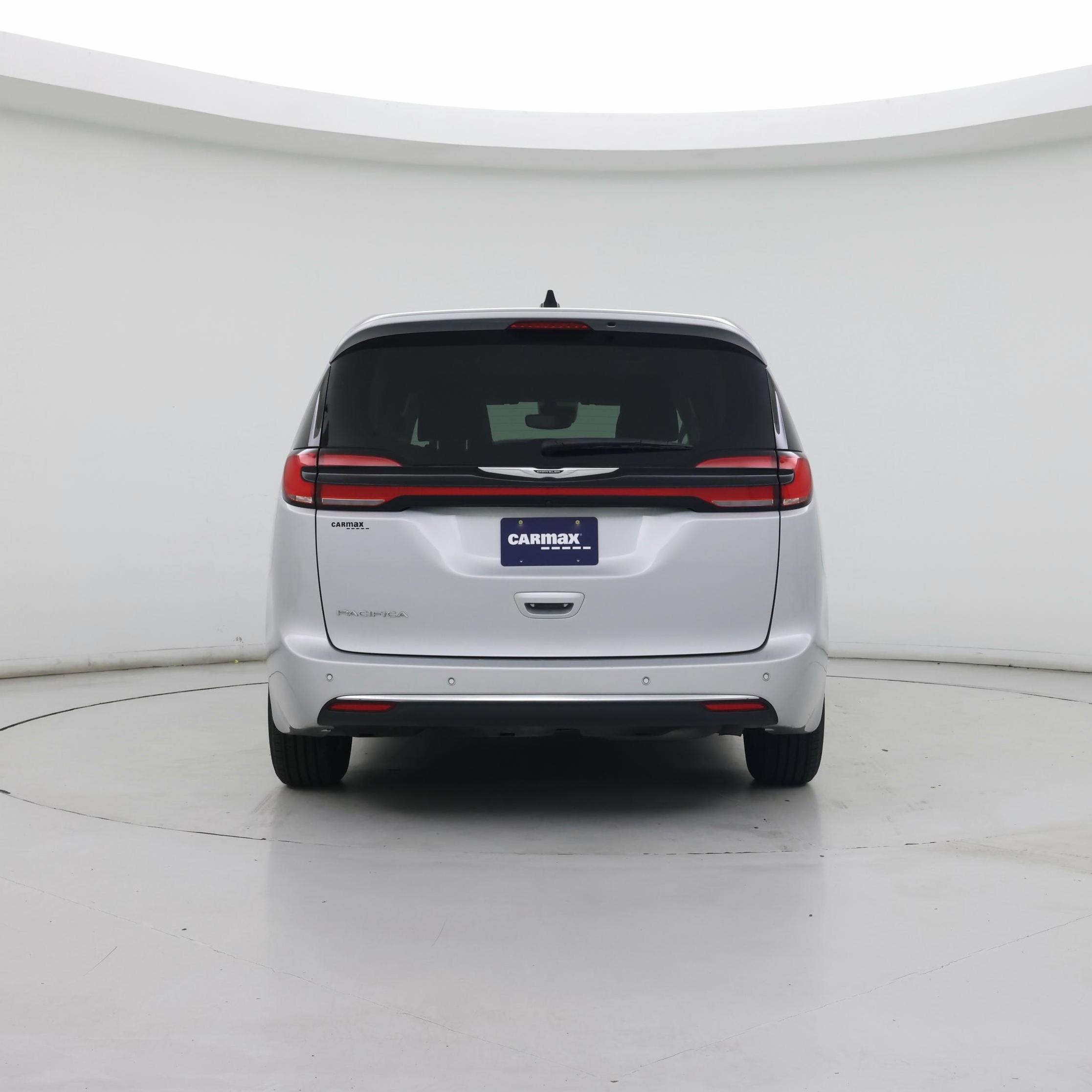 Thumbnail: 2024 Chrysler Pacifica - 6