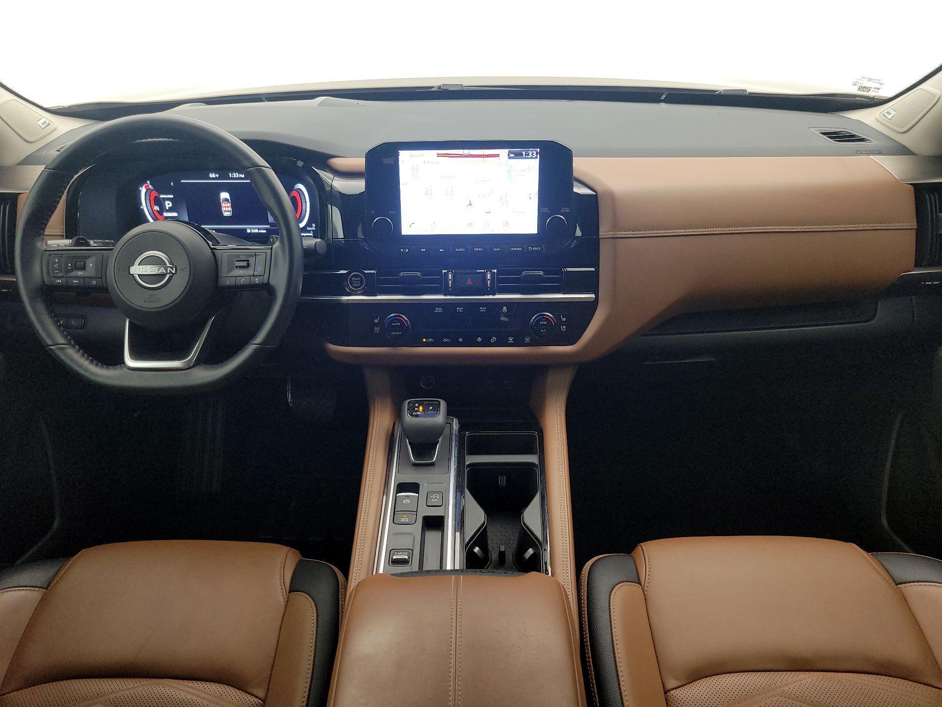 Thumbnail: 2023 Nissan Pathfinder - 9