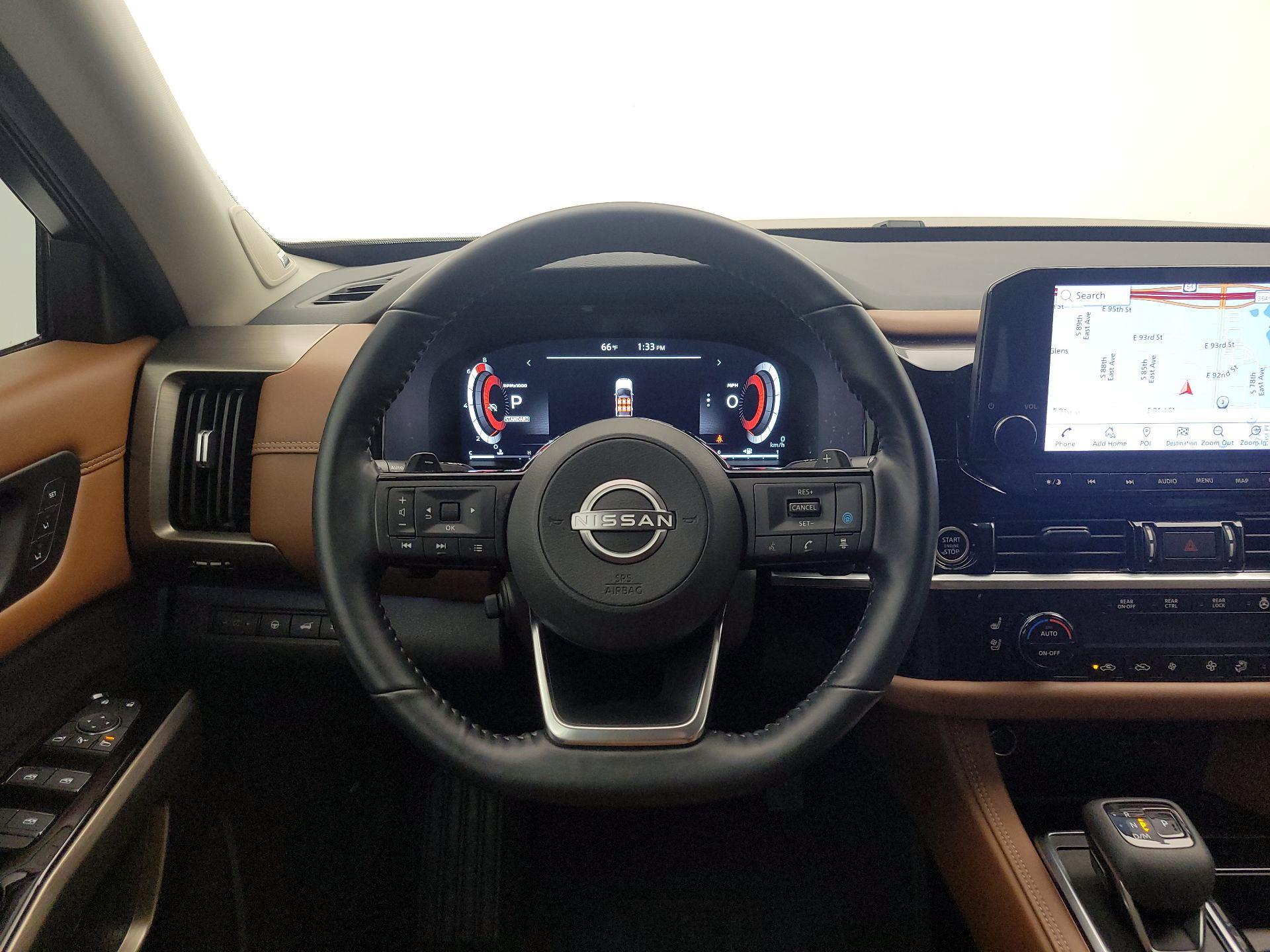 Thumbnail: 2023 Nissan Pathfinder - 10