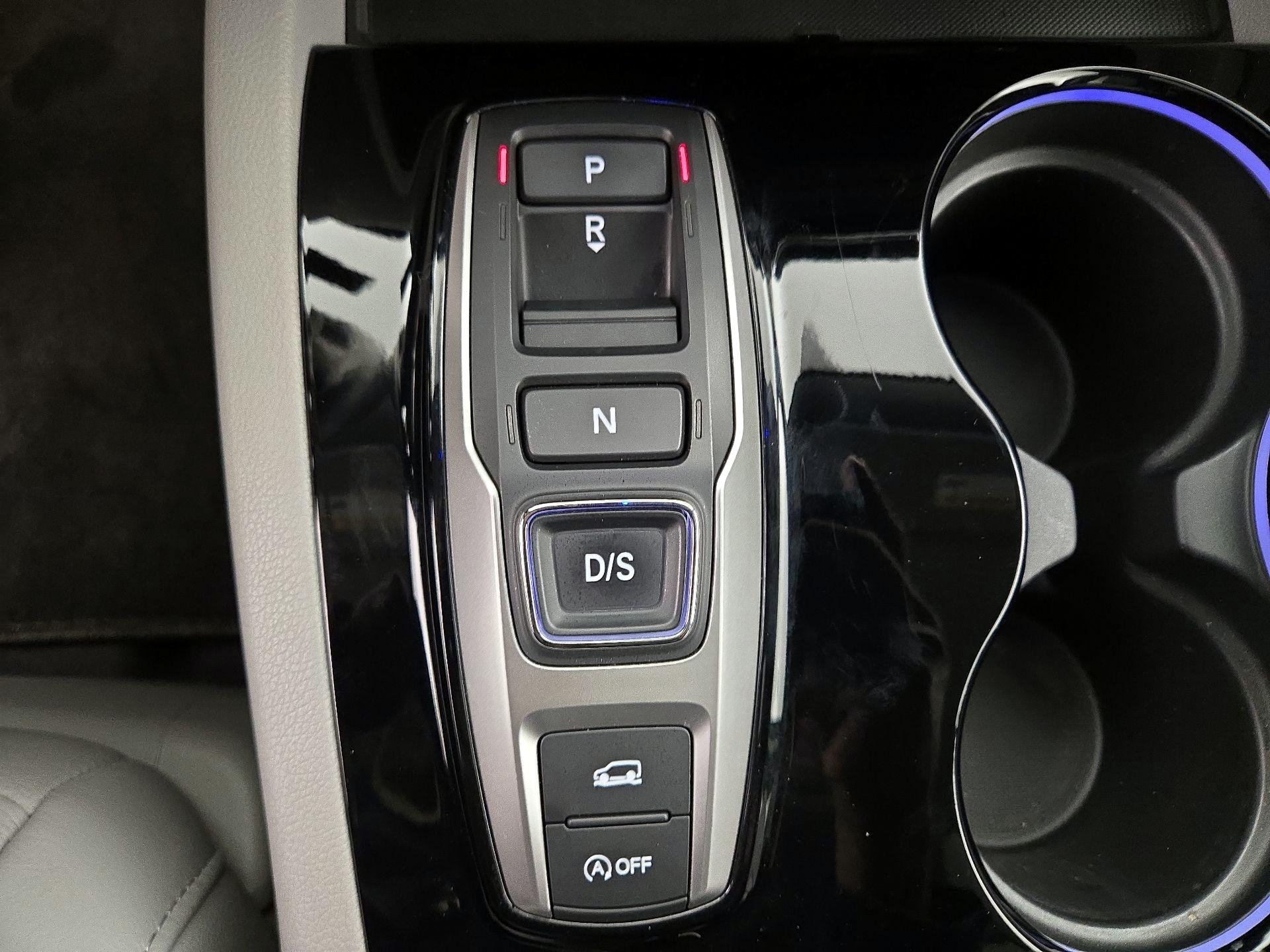 Thumbnail: 2020 Honda Pilot - 18