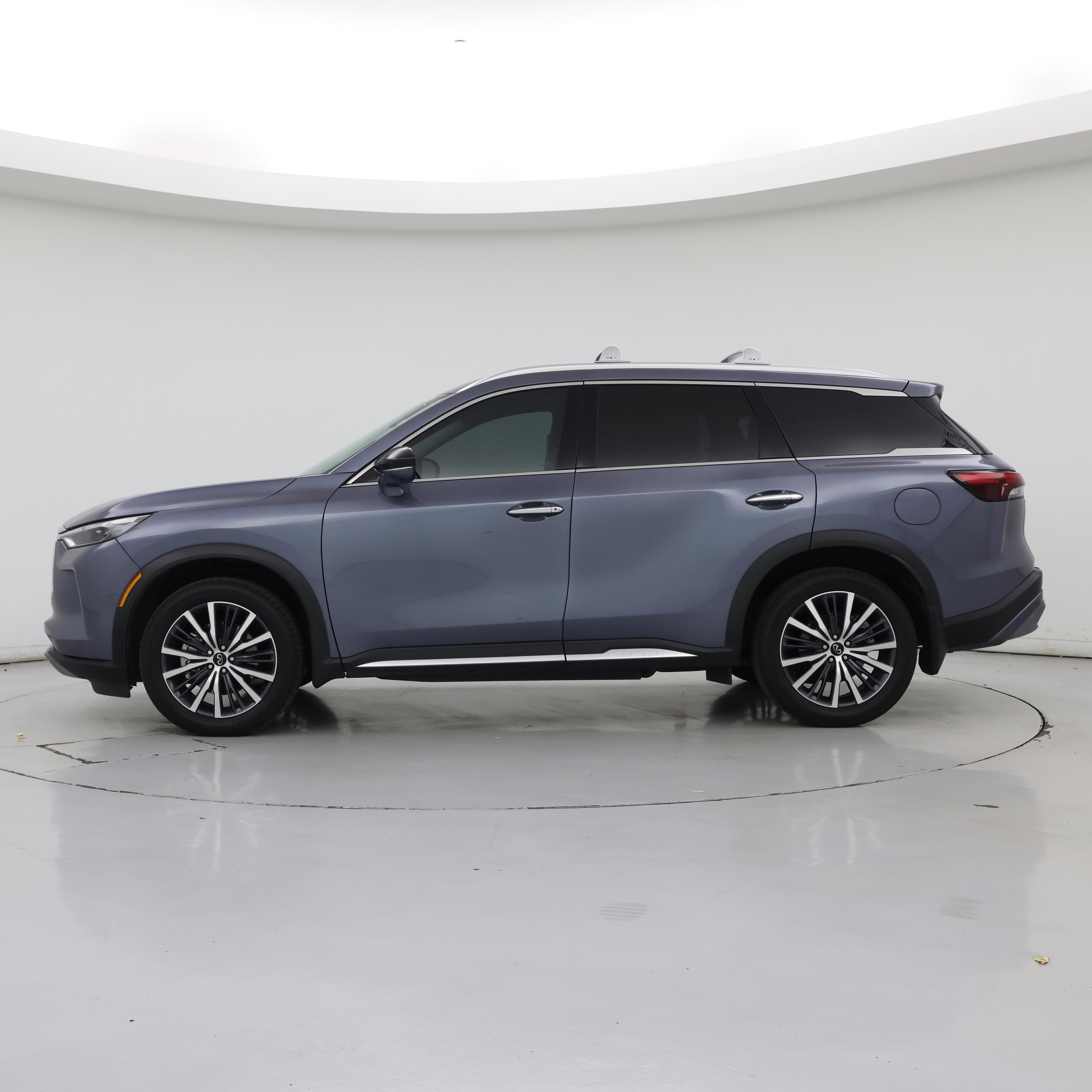Thumbnail: 2023 INFINITI QX60 - 3