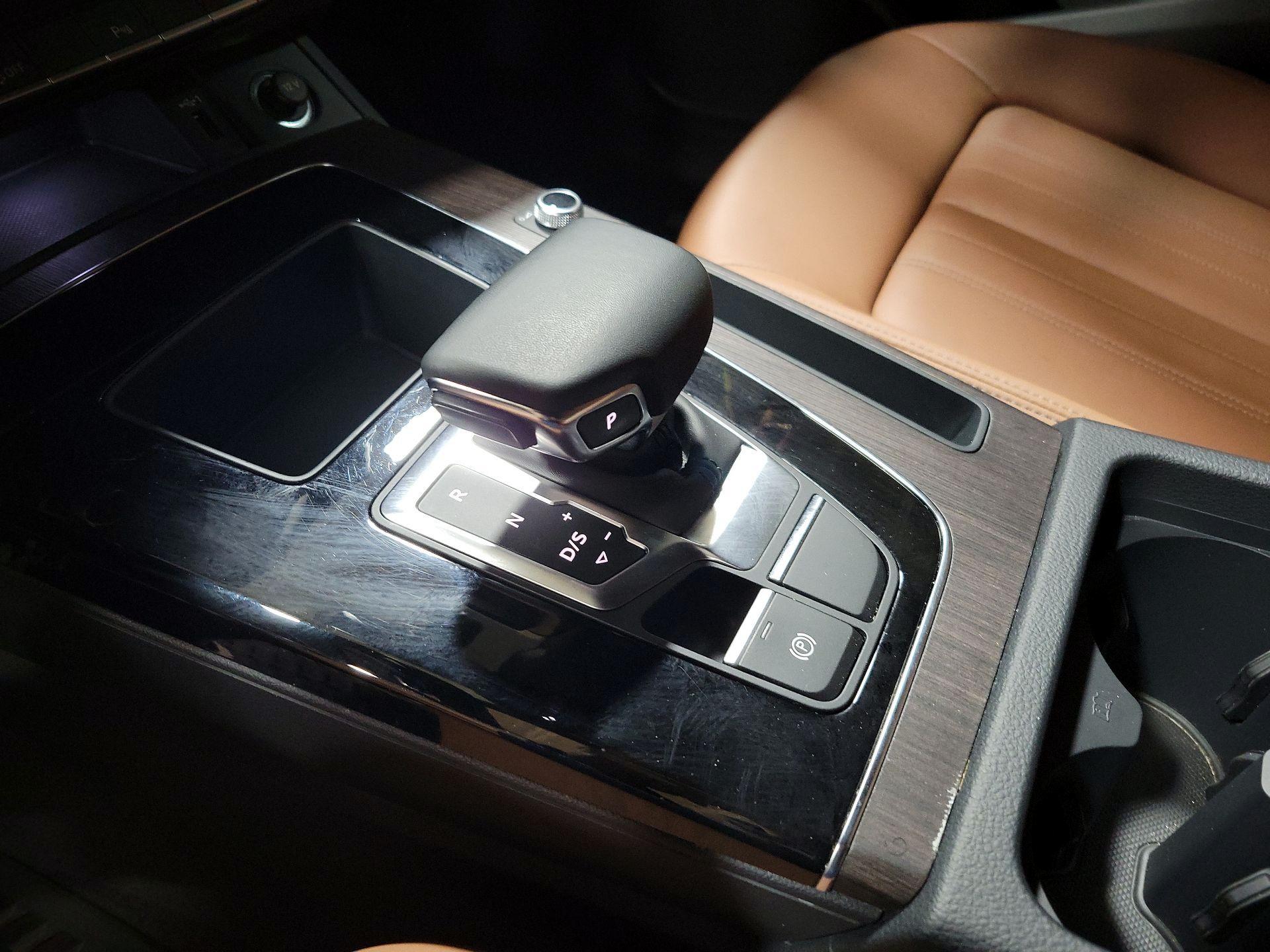 Thumbnail: 2023 Audi Q5 - 17