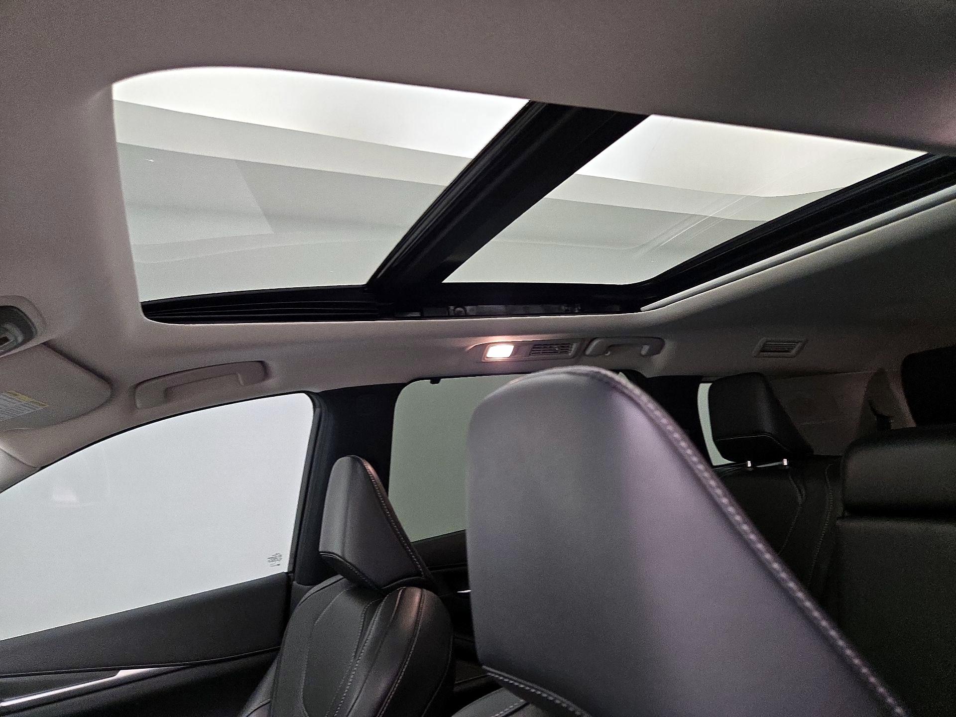 Thumbnail: 2023 INFINITI QX60 - 20