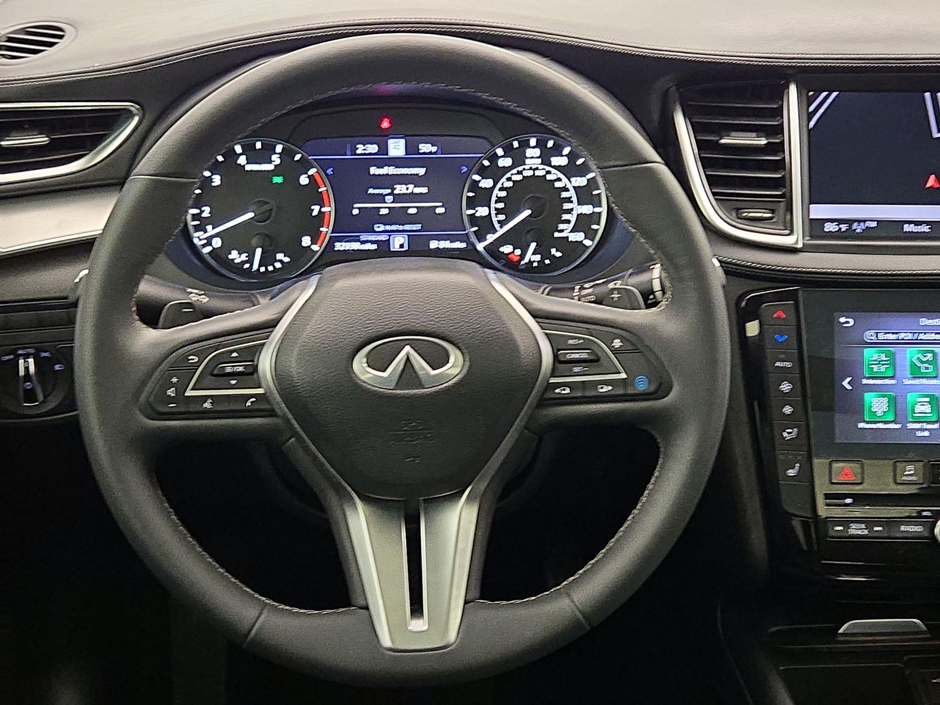 Thumbnail: 2021 INFINITI QX50 - 10