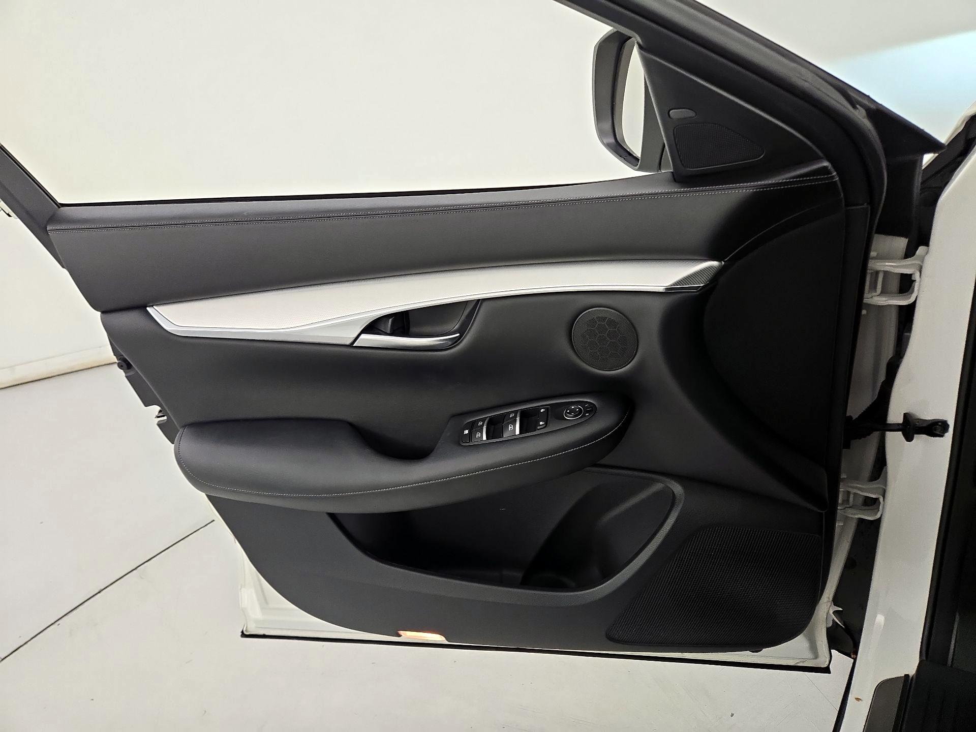 Thumbnail: 2021 INFINITI QX50 - 12