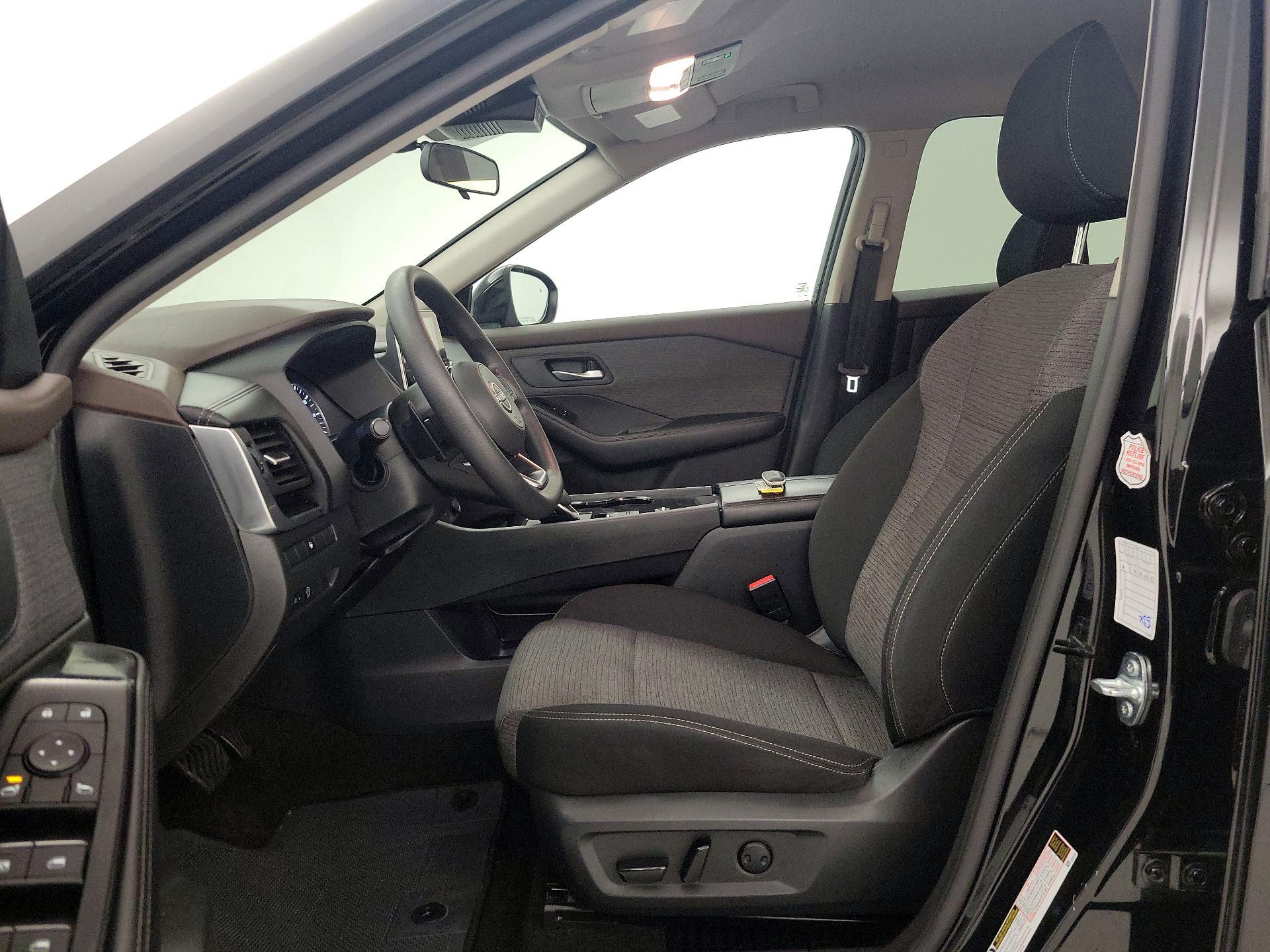 Thumbnail: 2023 Nissan Rogue - 11