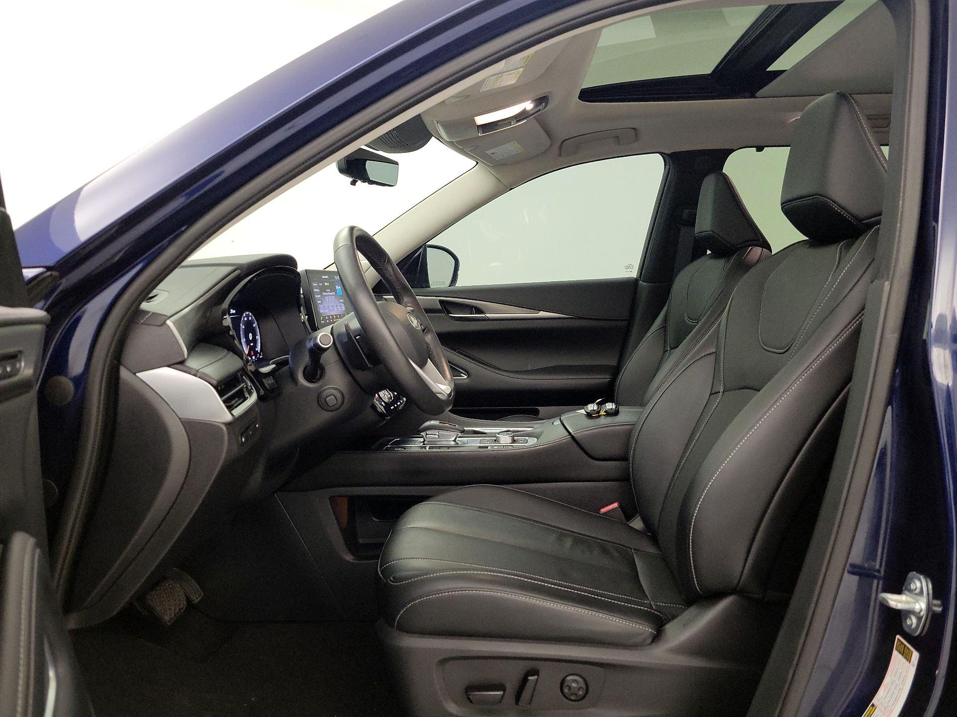 Thumbnail: 2023 INFINITI QX60 - 11