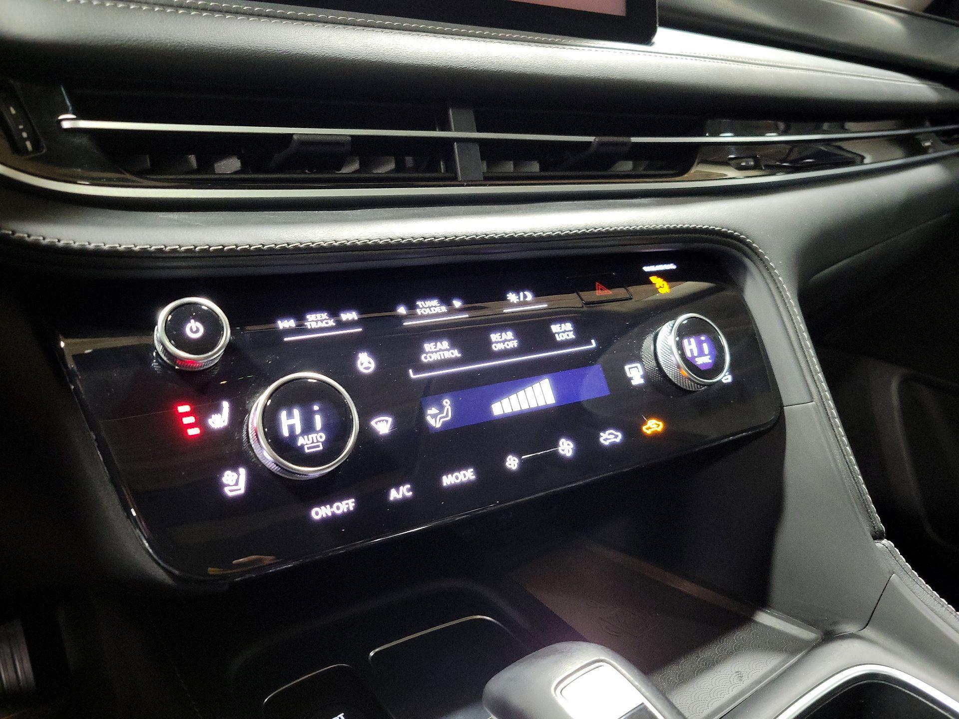 Thumbnail: 2023 INFINITI QX60 - 16