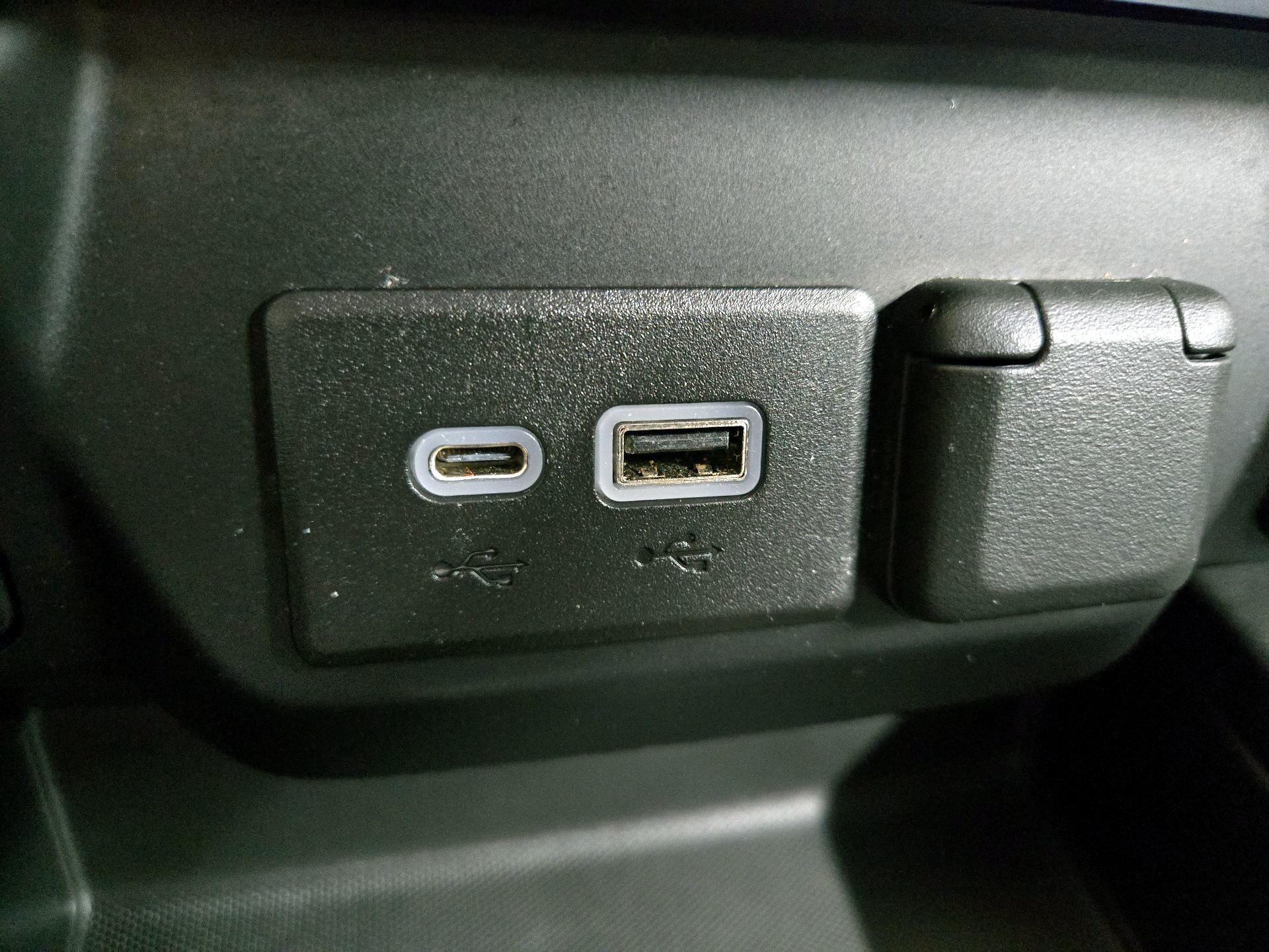 Thumbnail: 2021 GMC Sierra 1500 - 18