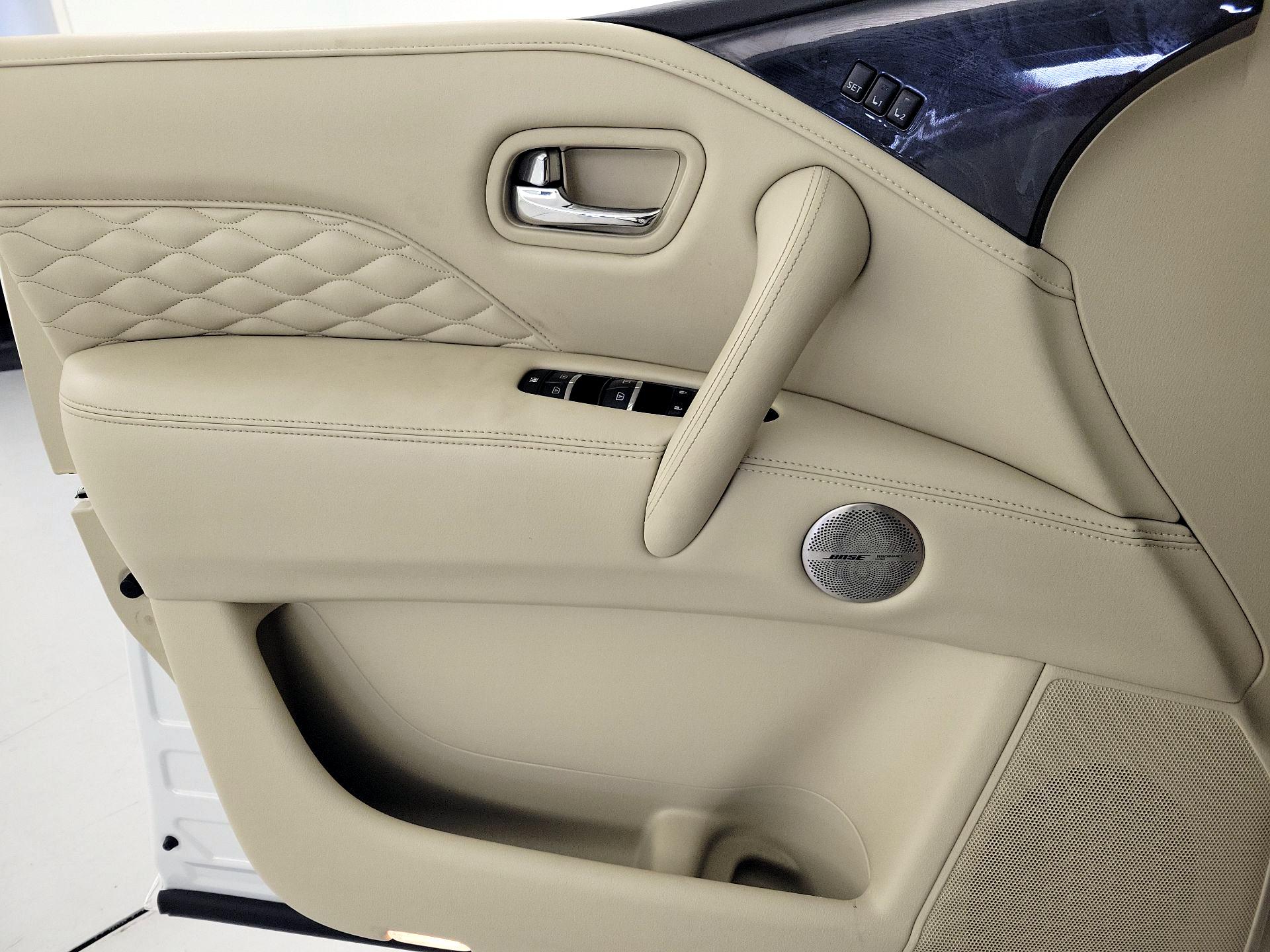 Thumbnail: 2022 INFINITI QX80 - 12