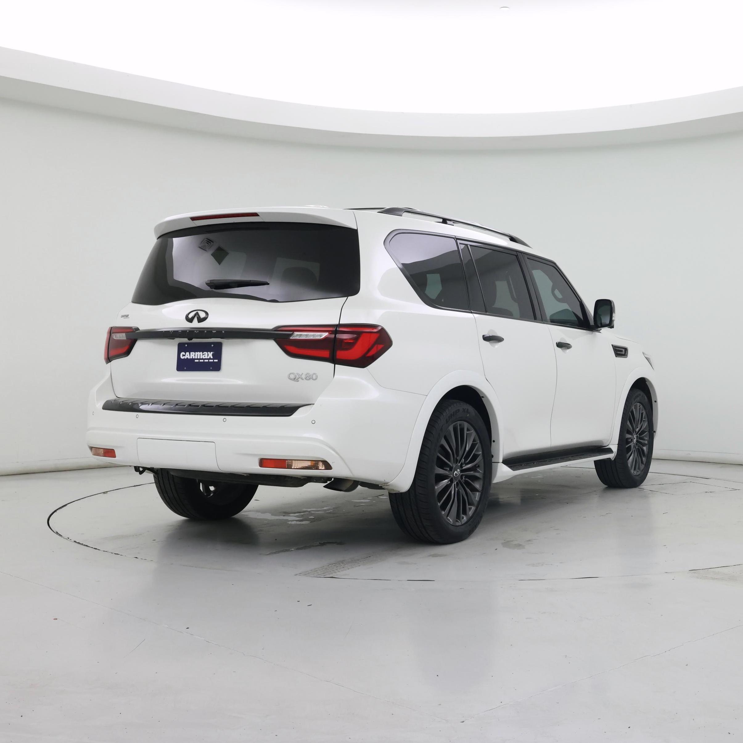 Thumbnail: 2022 INFINITI QX80 - 8