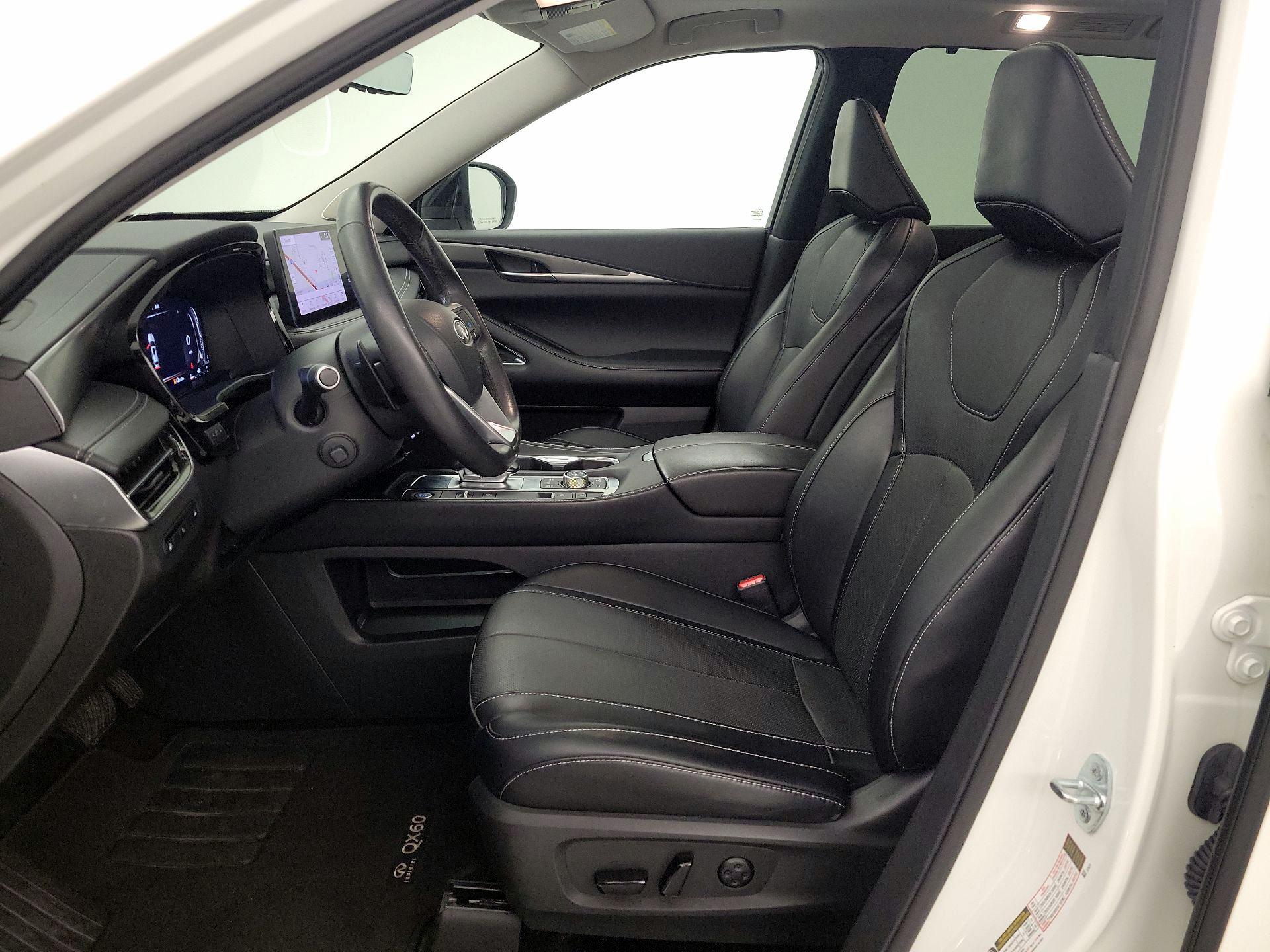 Thumbnail: 2023 INFINITI QX60 - 11