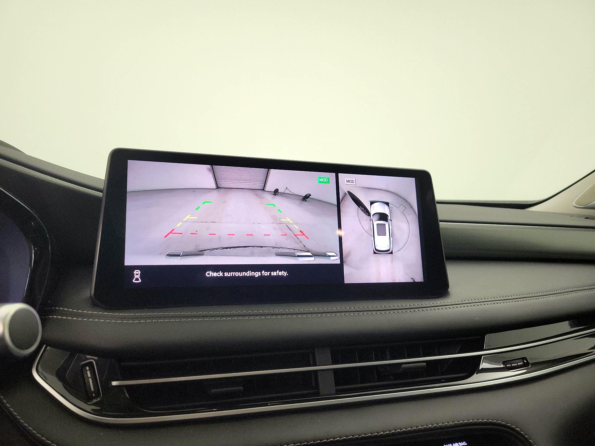 Thumbnail: 2023 INFINITI QX60 - 15