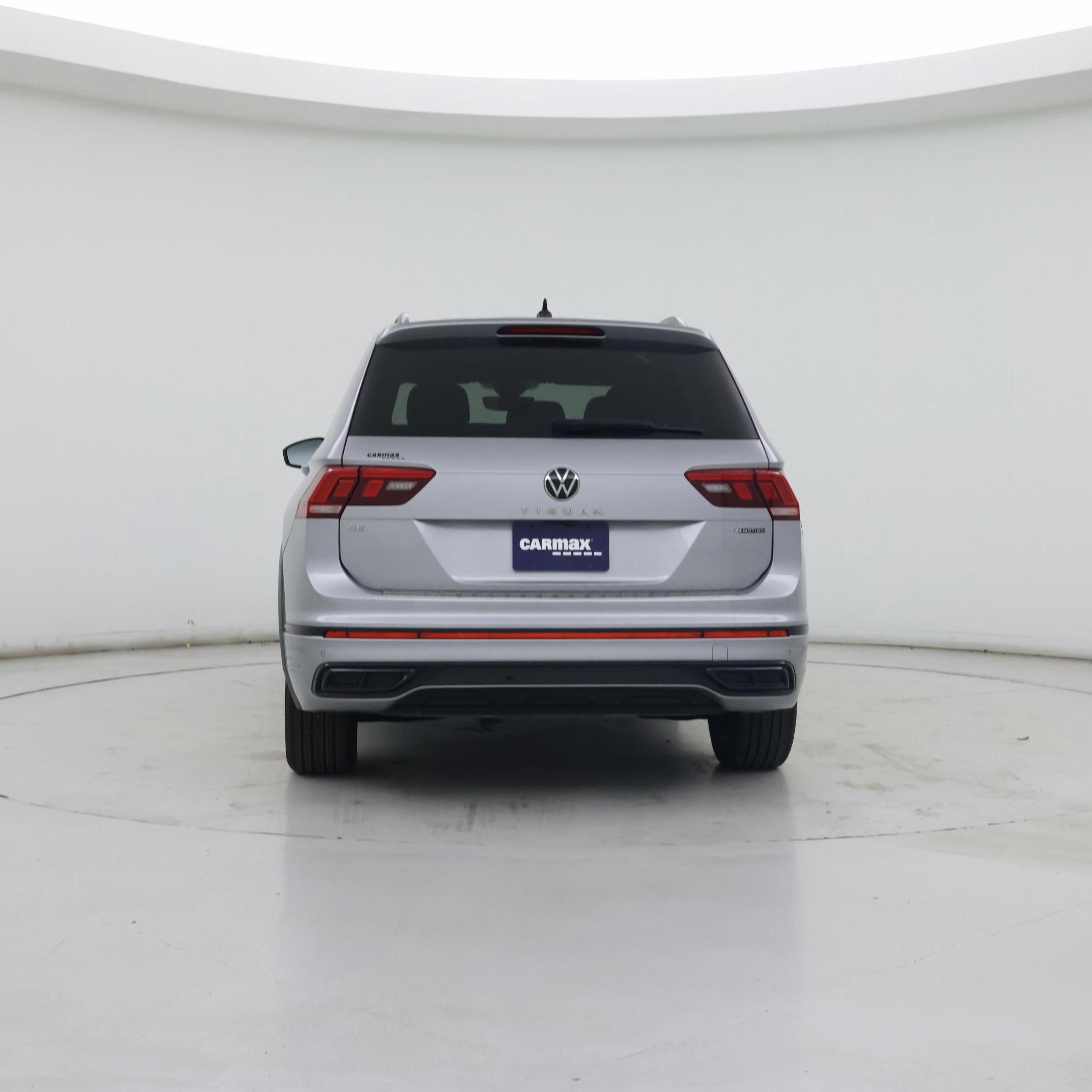 Thumbnail: 2022 Volkswagen Tiguan - 6