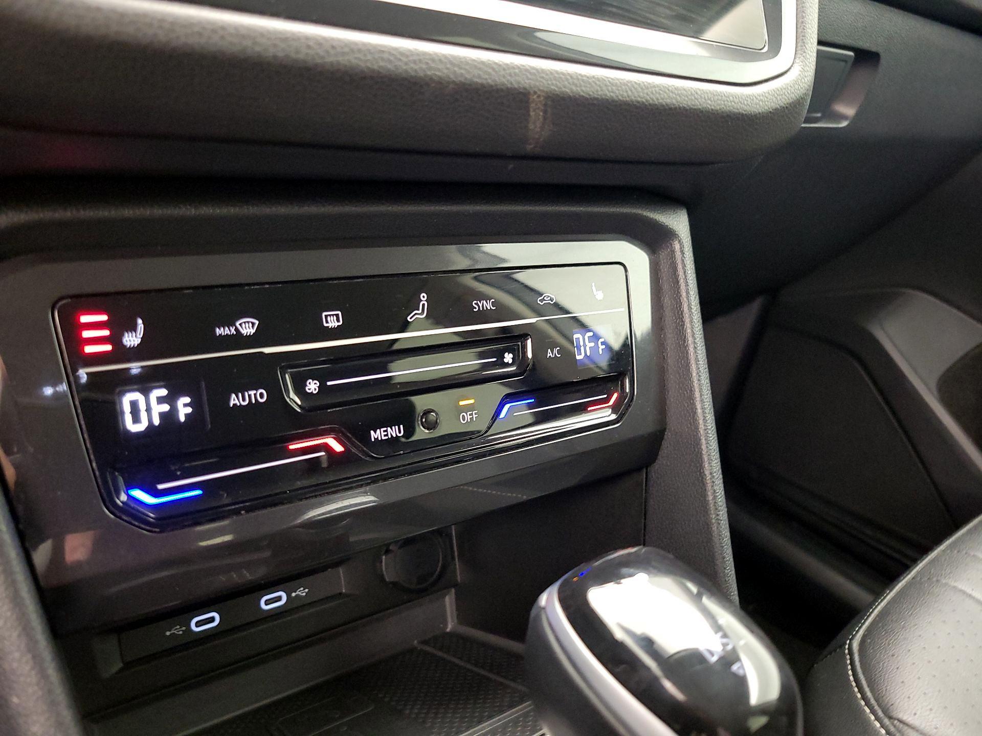 Thumbnail: 2024 Volkswagen Tiguan - 16