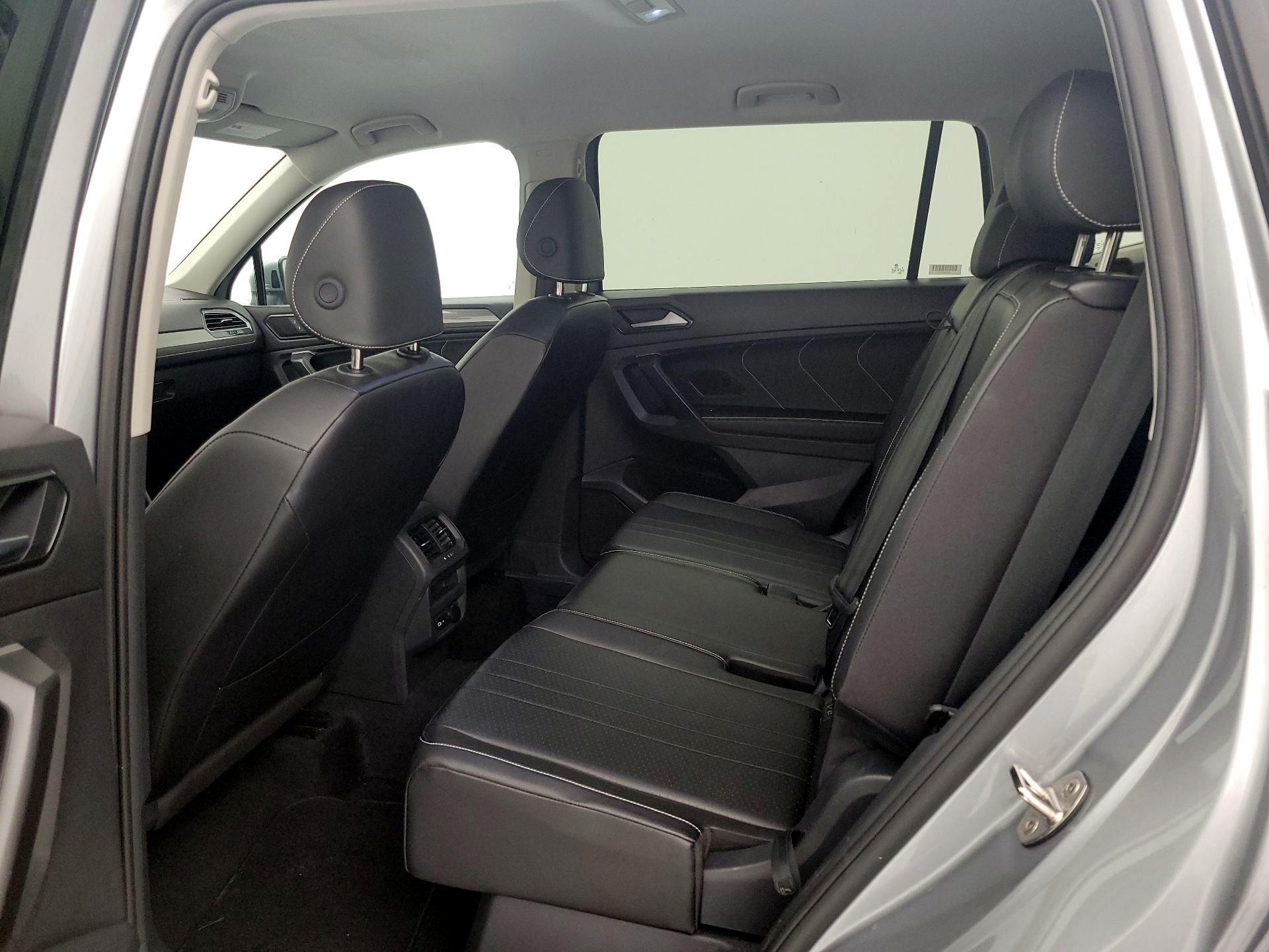 Thumbnail: 2024 Volkswagen Tiguan - 19