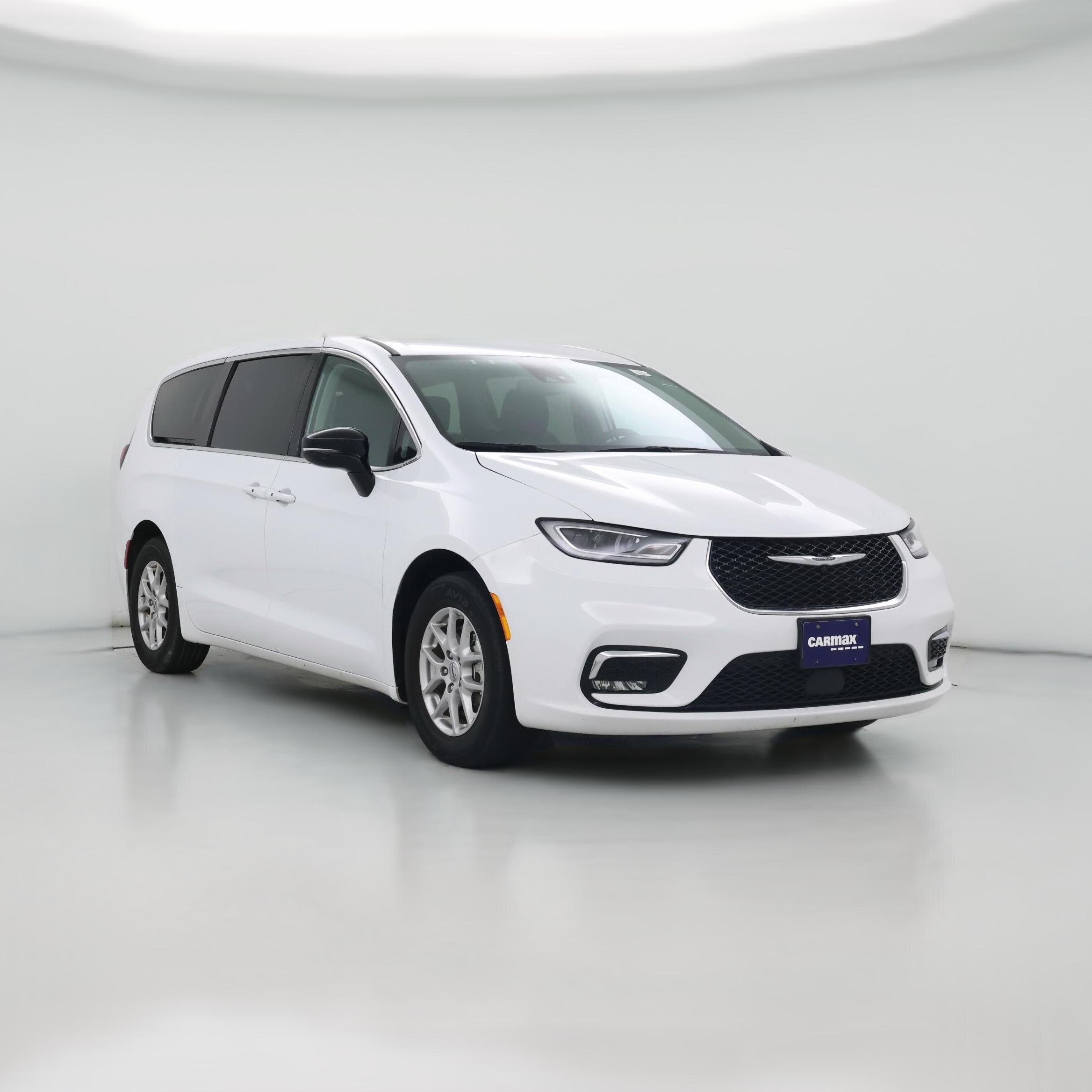 Thumbnail: 2024 Chrysler Pacifica - 1