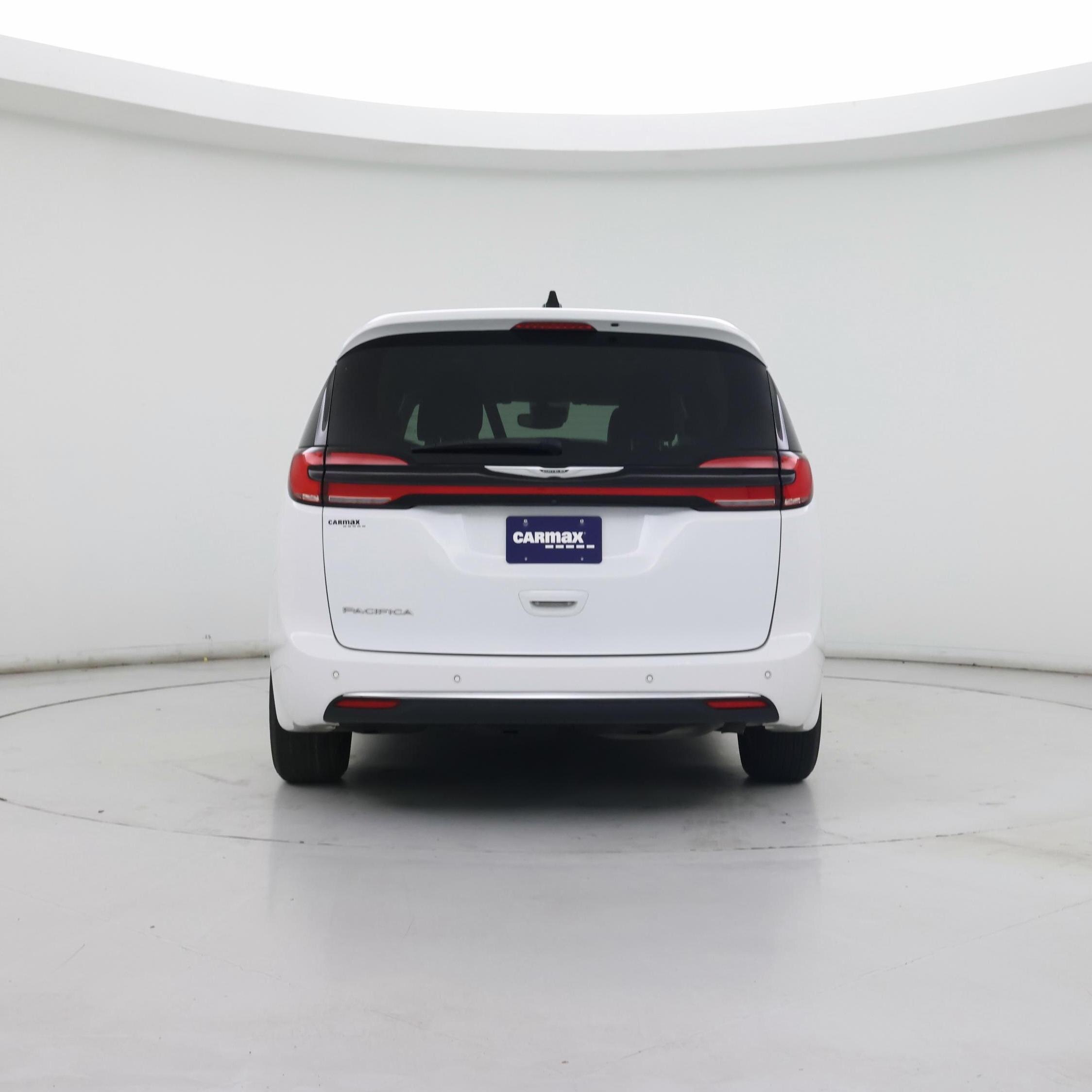 Thumbnail: 2024 Chrysler Pacifica - 6