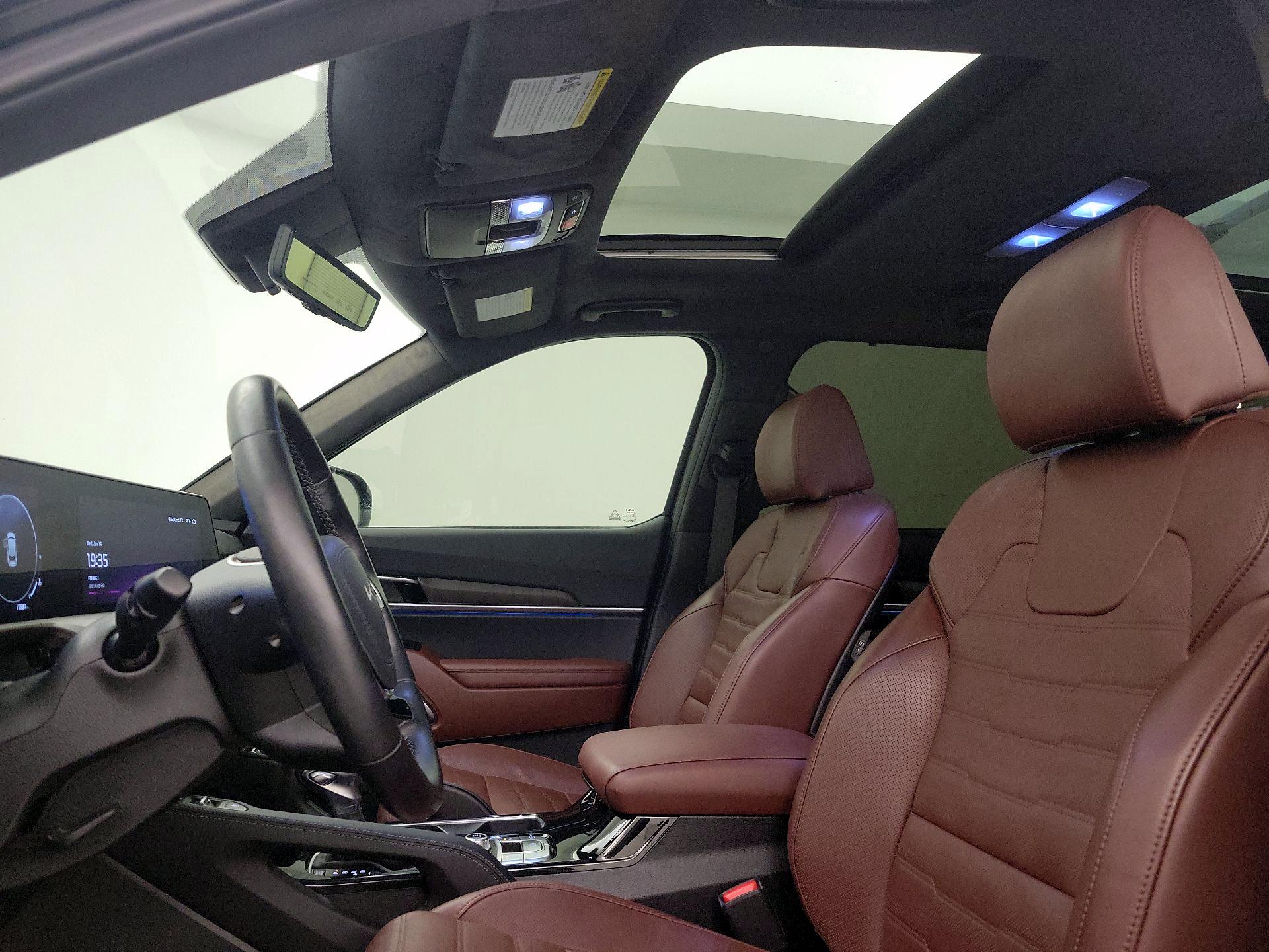 Thumbnail: 2024 Kia Telluride - 19