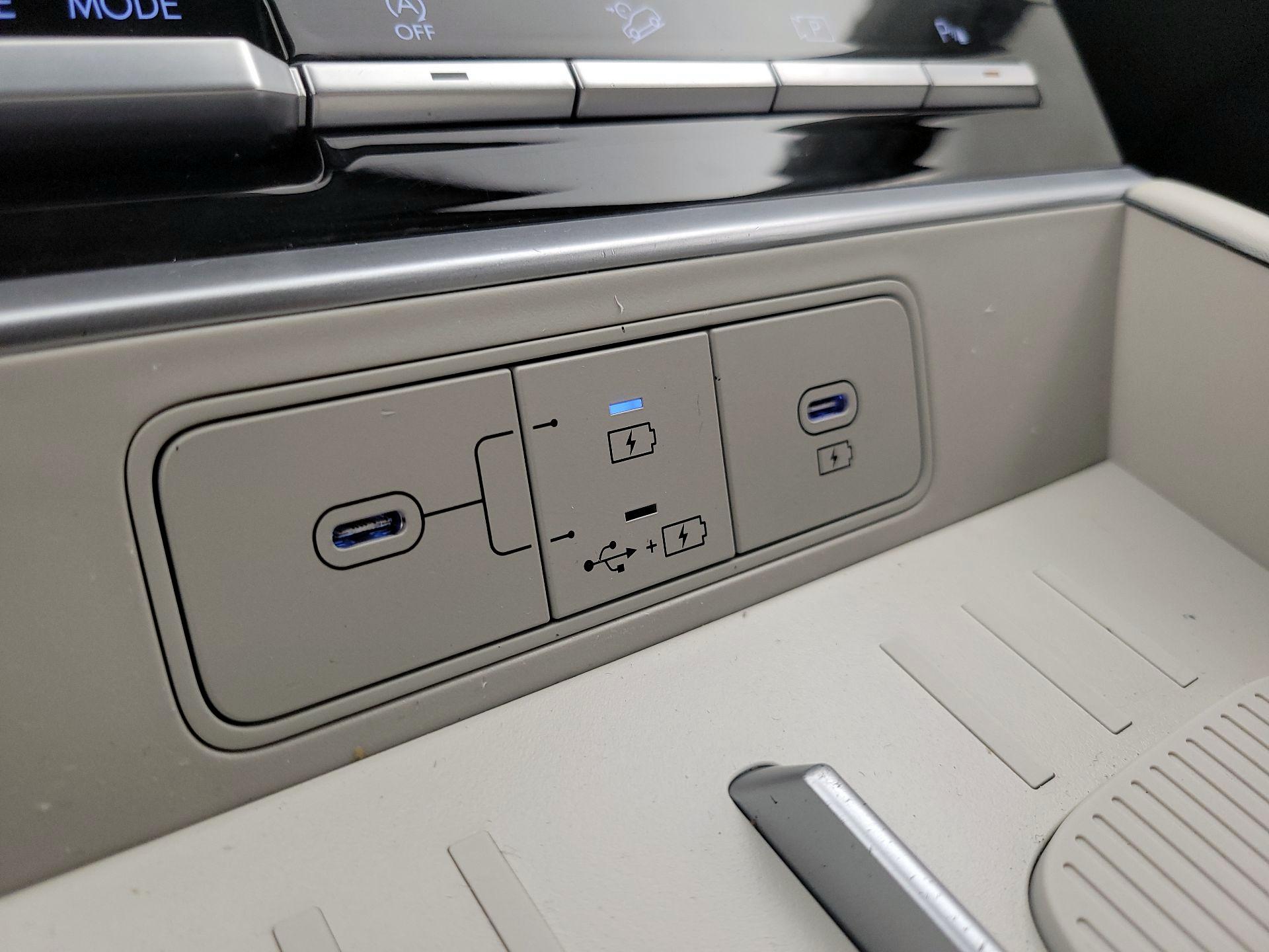 Thumbnail: 2024 Hyundai Santa Fe - 18