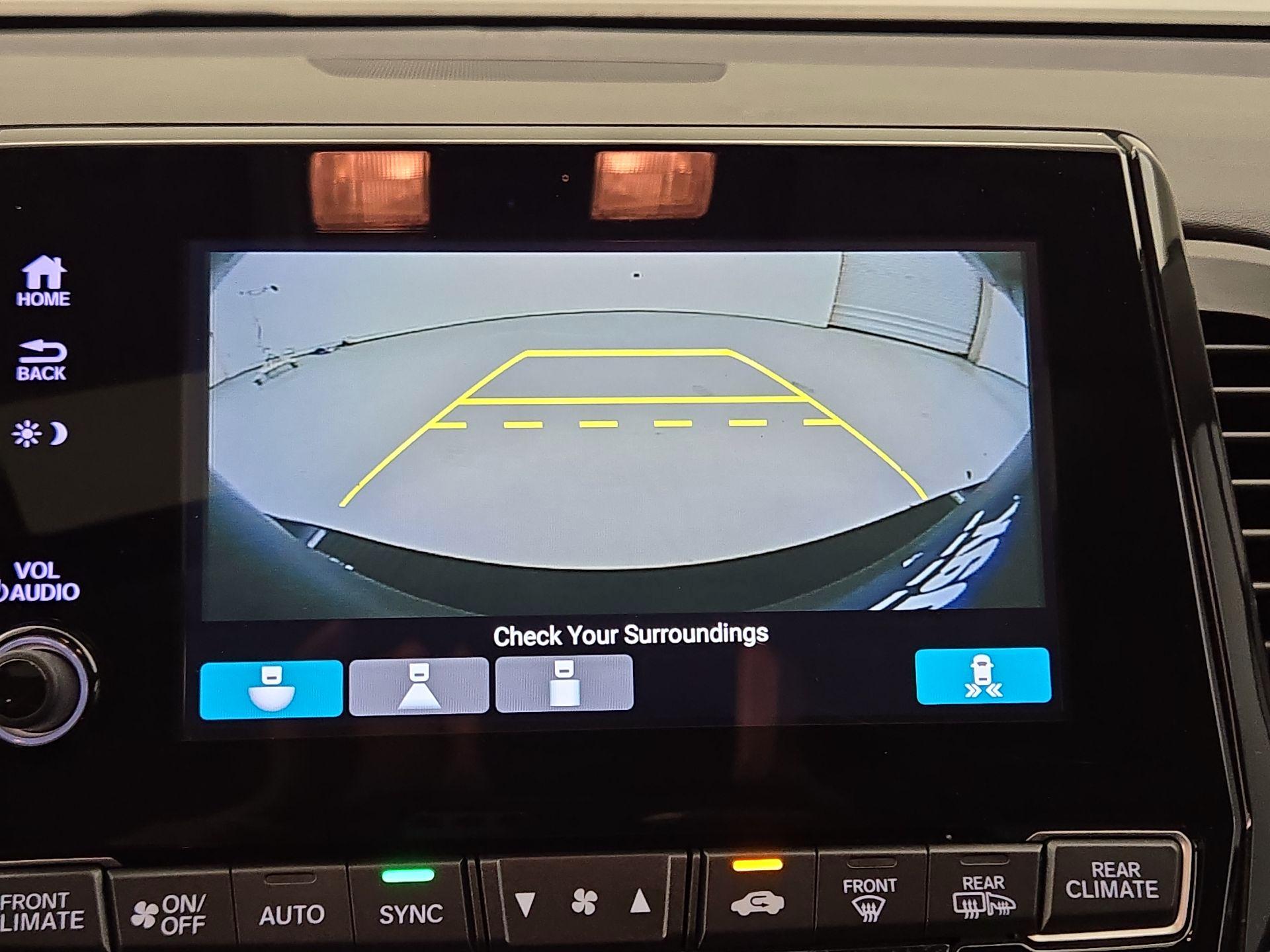 Thumbnail: 2019 Honda Odyssey - 14