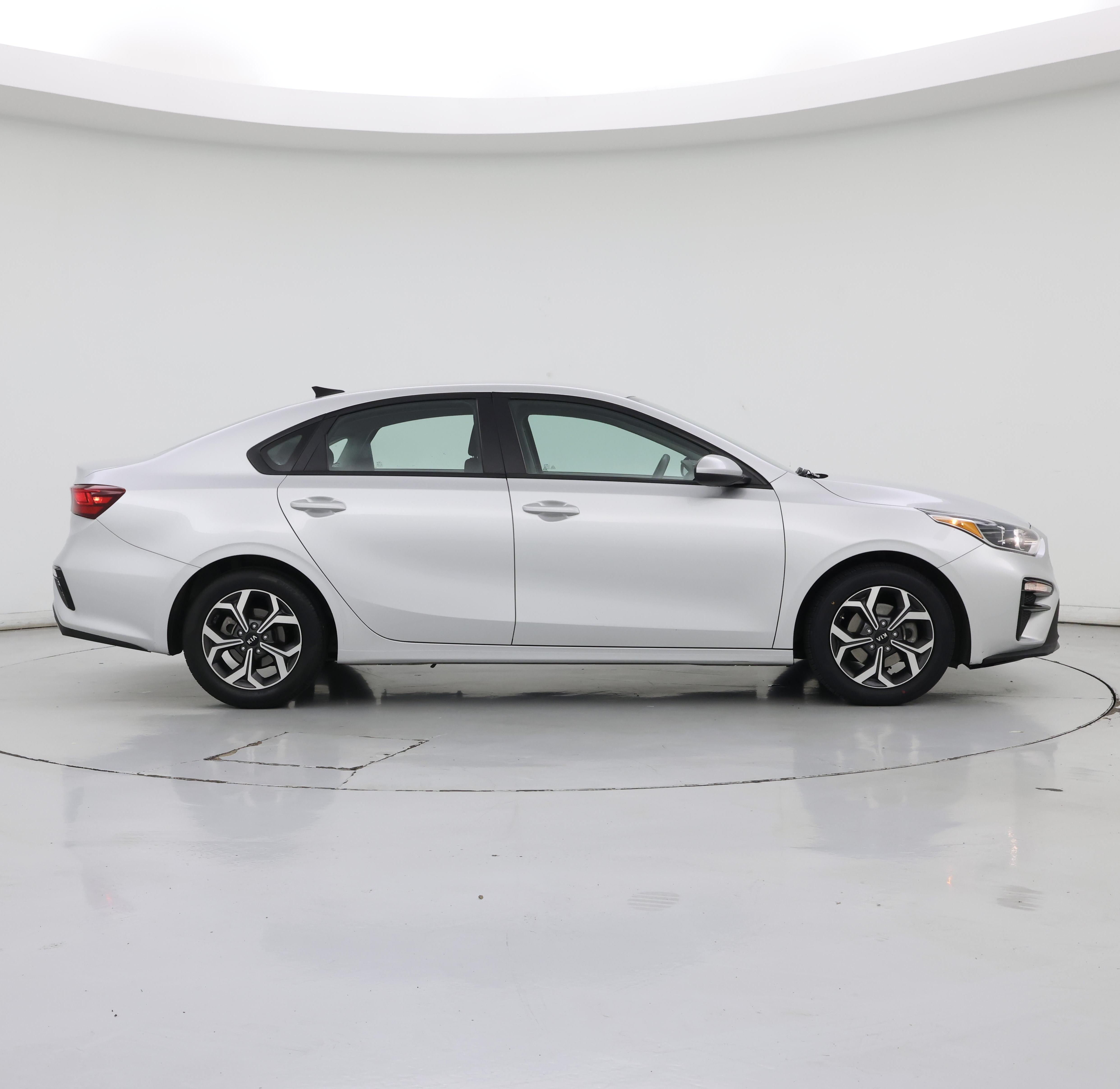 Thumbnail: 2019 Kia Forte - 7