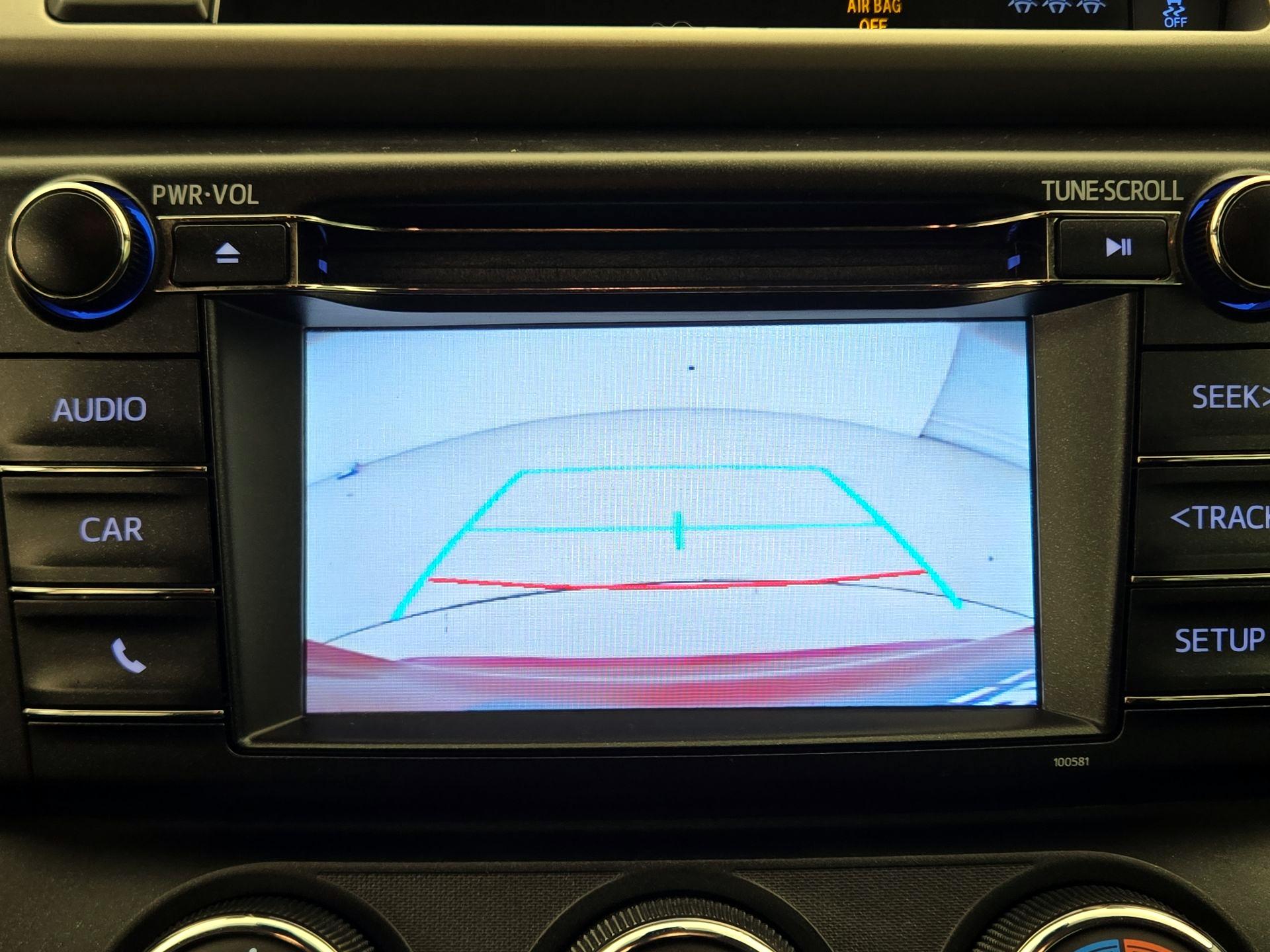 Thumbnail: 2018 Toyota RAV4 - 14