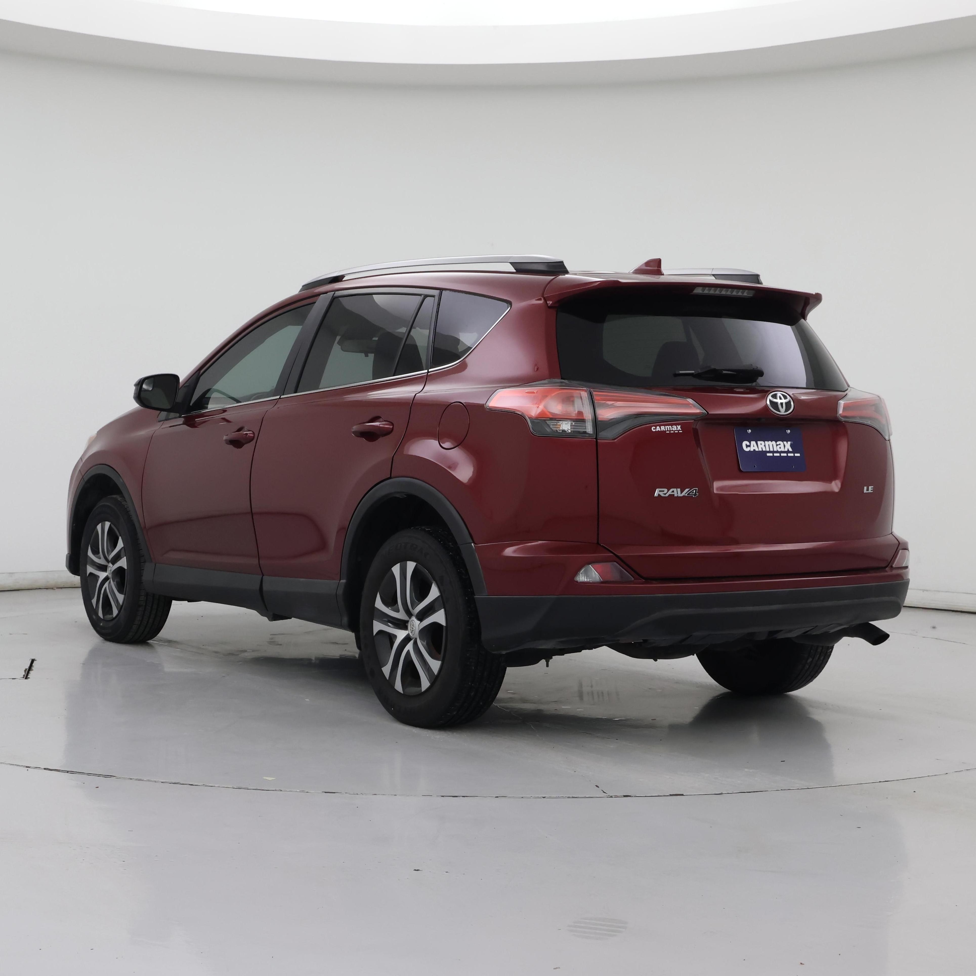 Thumbnail: 2018 Toyota RAV4 - 2