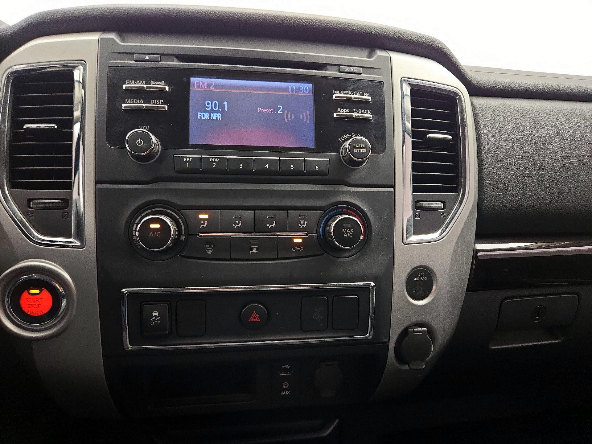 Thumbnail: 2017 Nissan Titan - 15