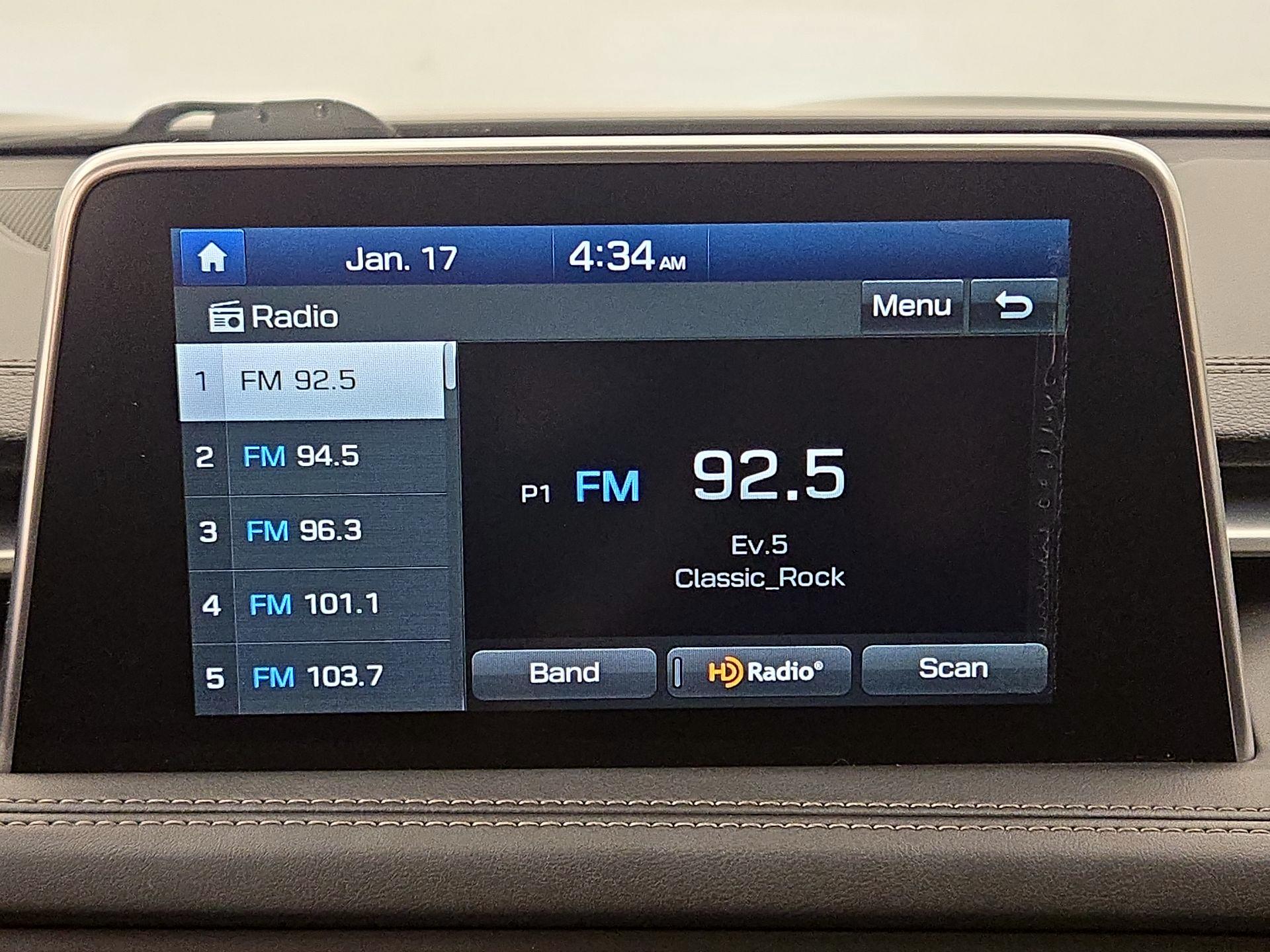 Thumbnail: 2019 Genesis G70 - 16