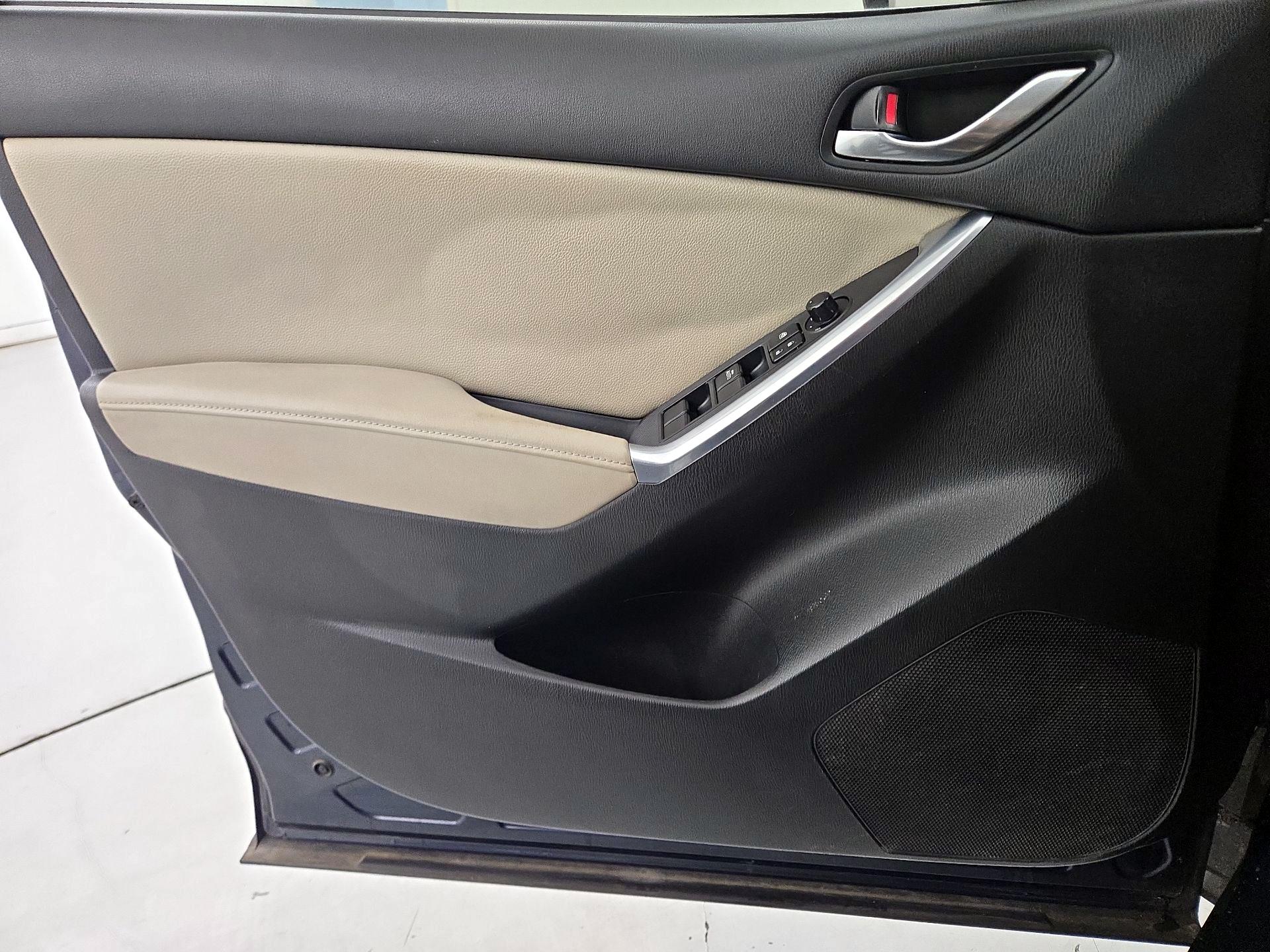 Thumbnail: 2015 Mazda CX-5 - 12