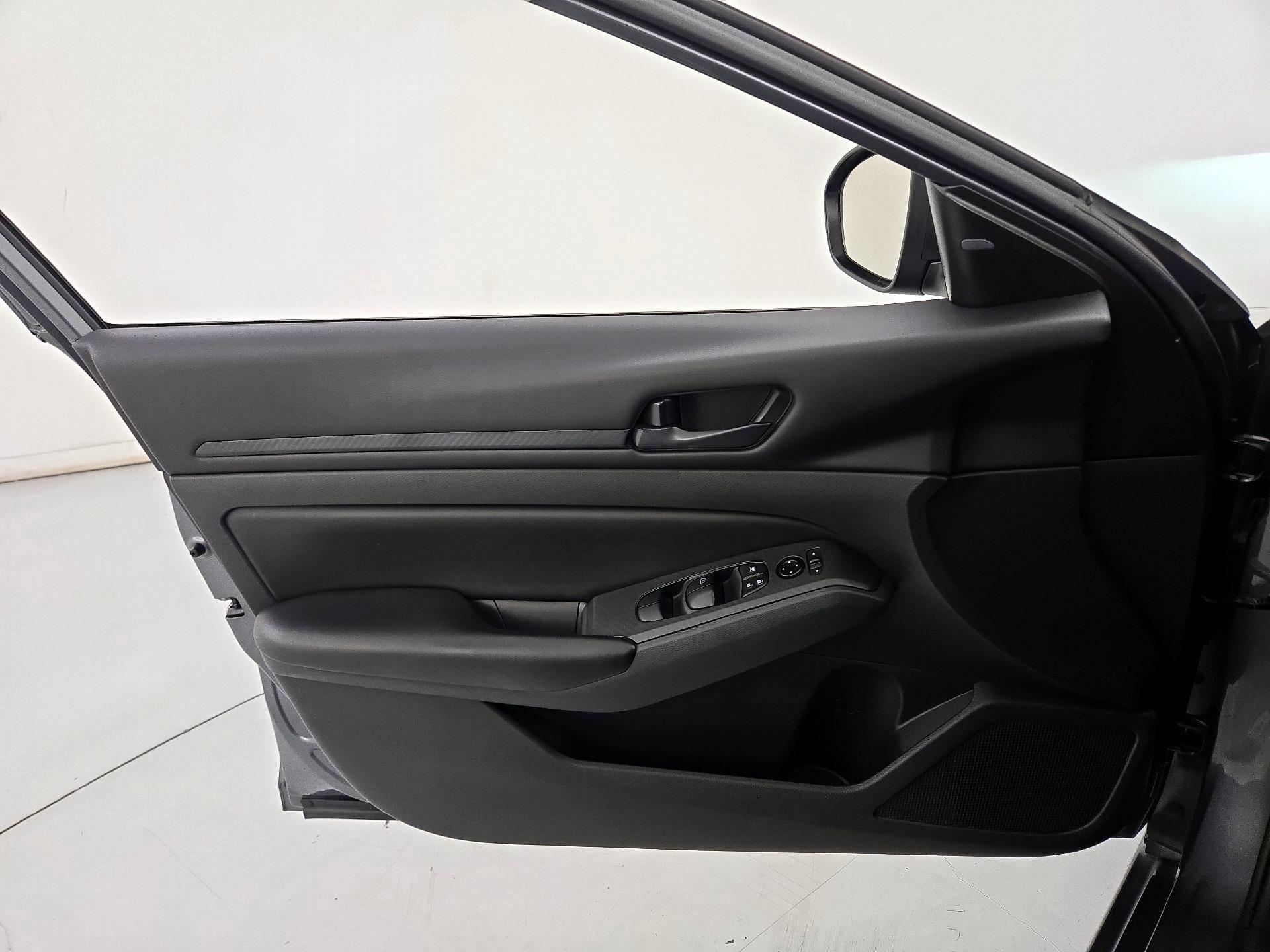 Thumbnail: 2024 Nissan Altima - 12