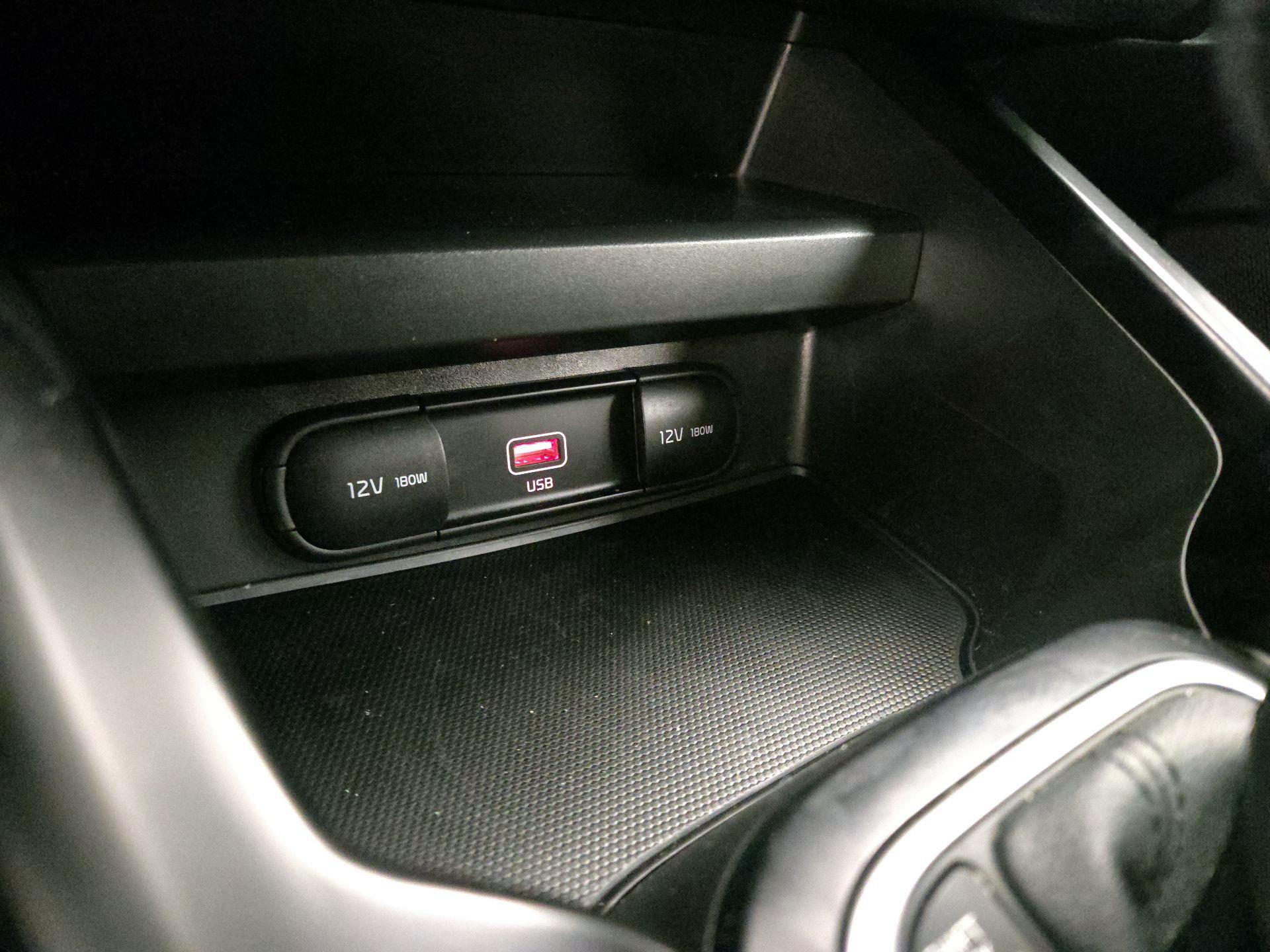 Thumbnail: 2020 Kia Soul - 18