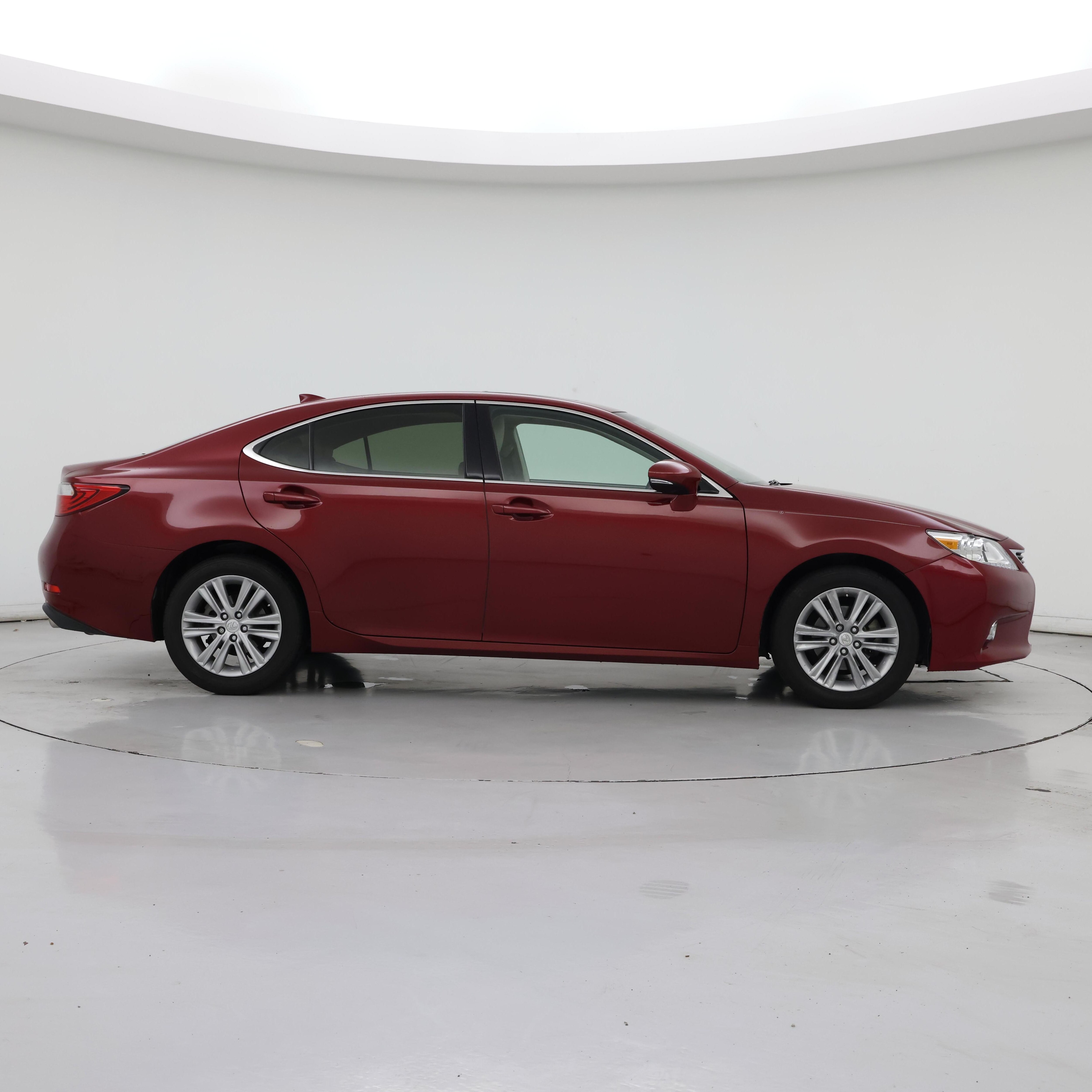 Thumbnail: 2015 Lexus ES - 7