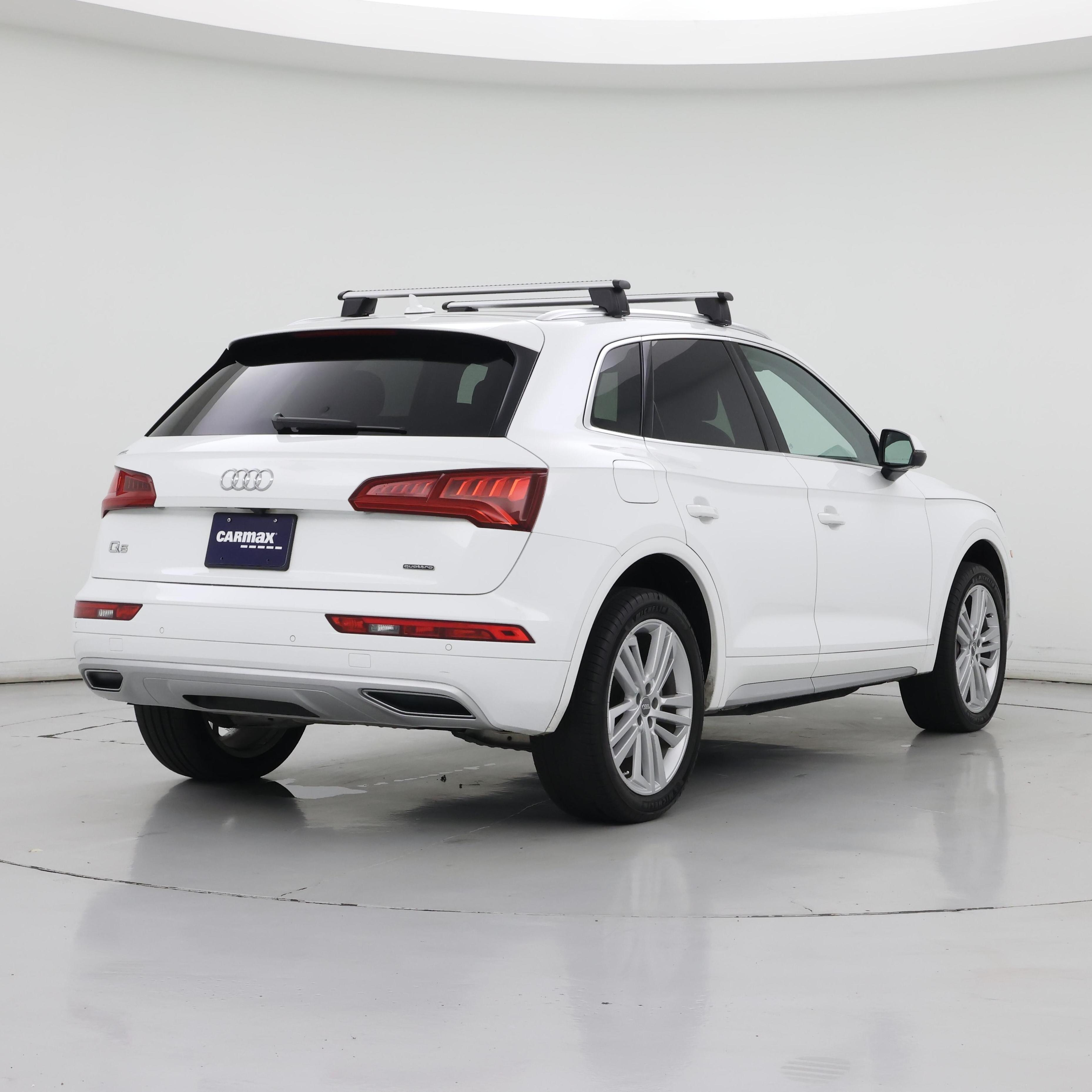 Thumbnail: 2020 Audi Q5 - 8