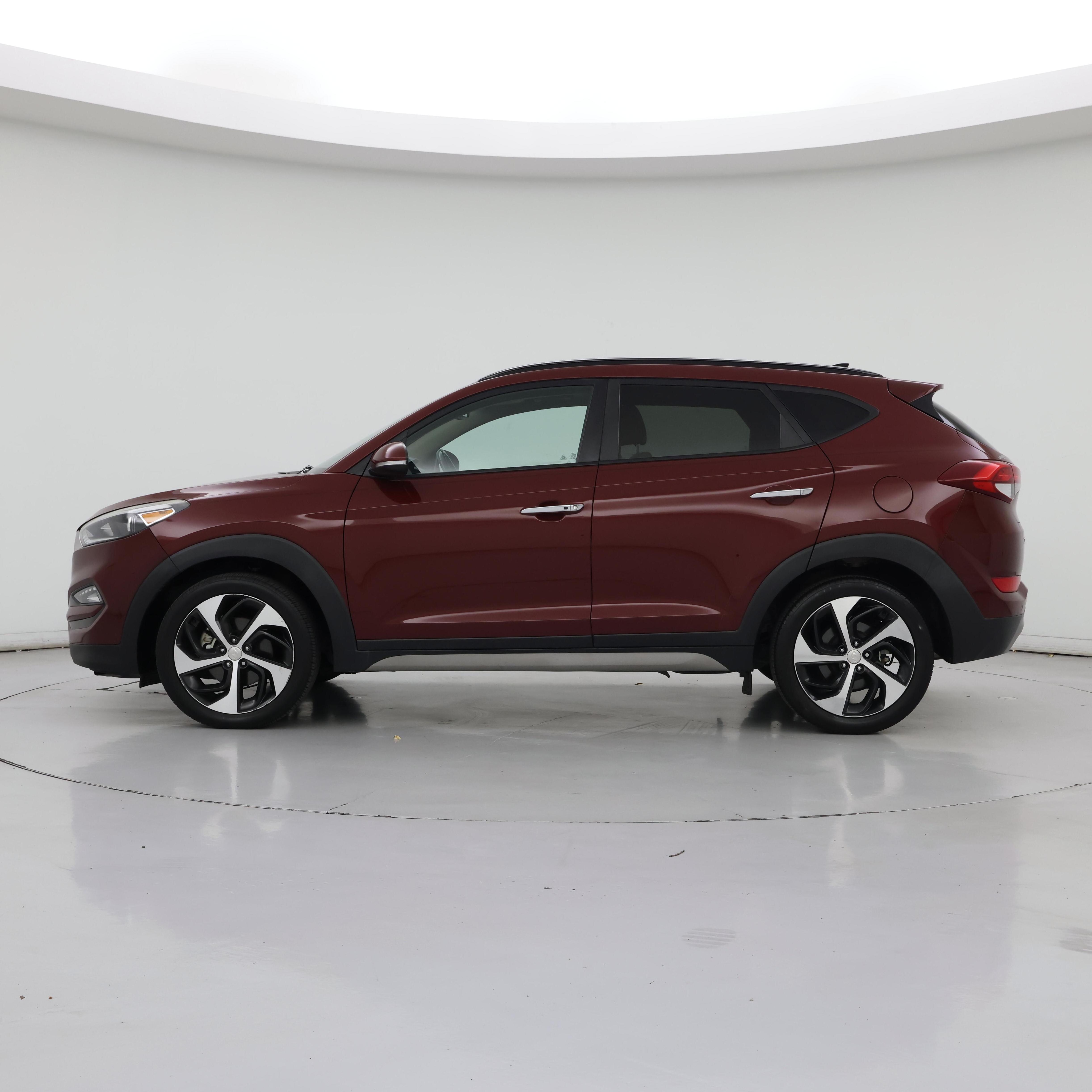 Thumbnail: 2018 Hyundai Tucson - 3