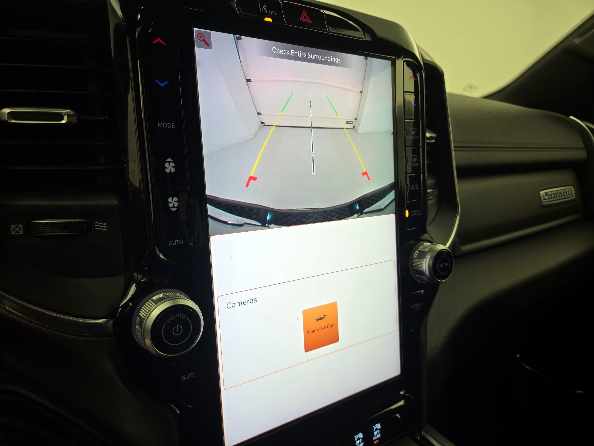 Thumbnail: 2025 RAM 1500 - 15