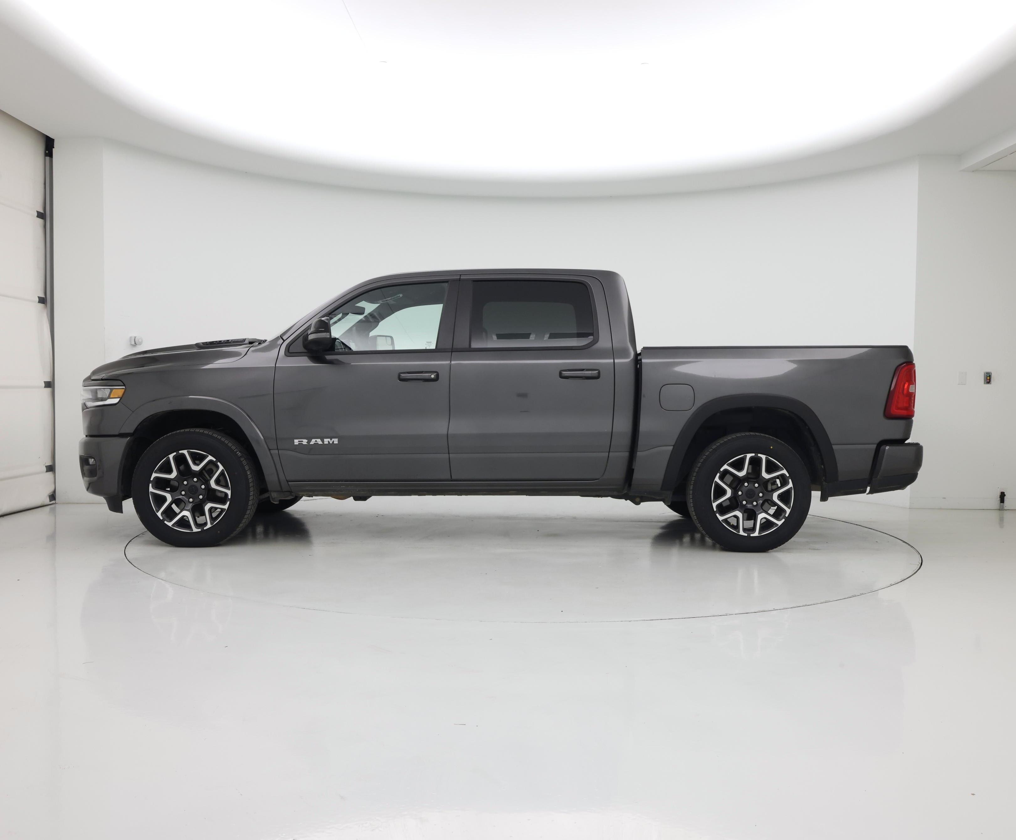 Thumbnail: 2025 RAM 1500 - 3