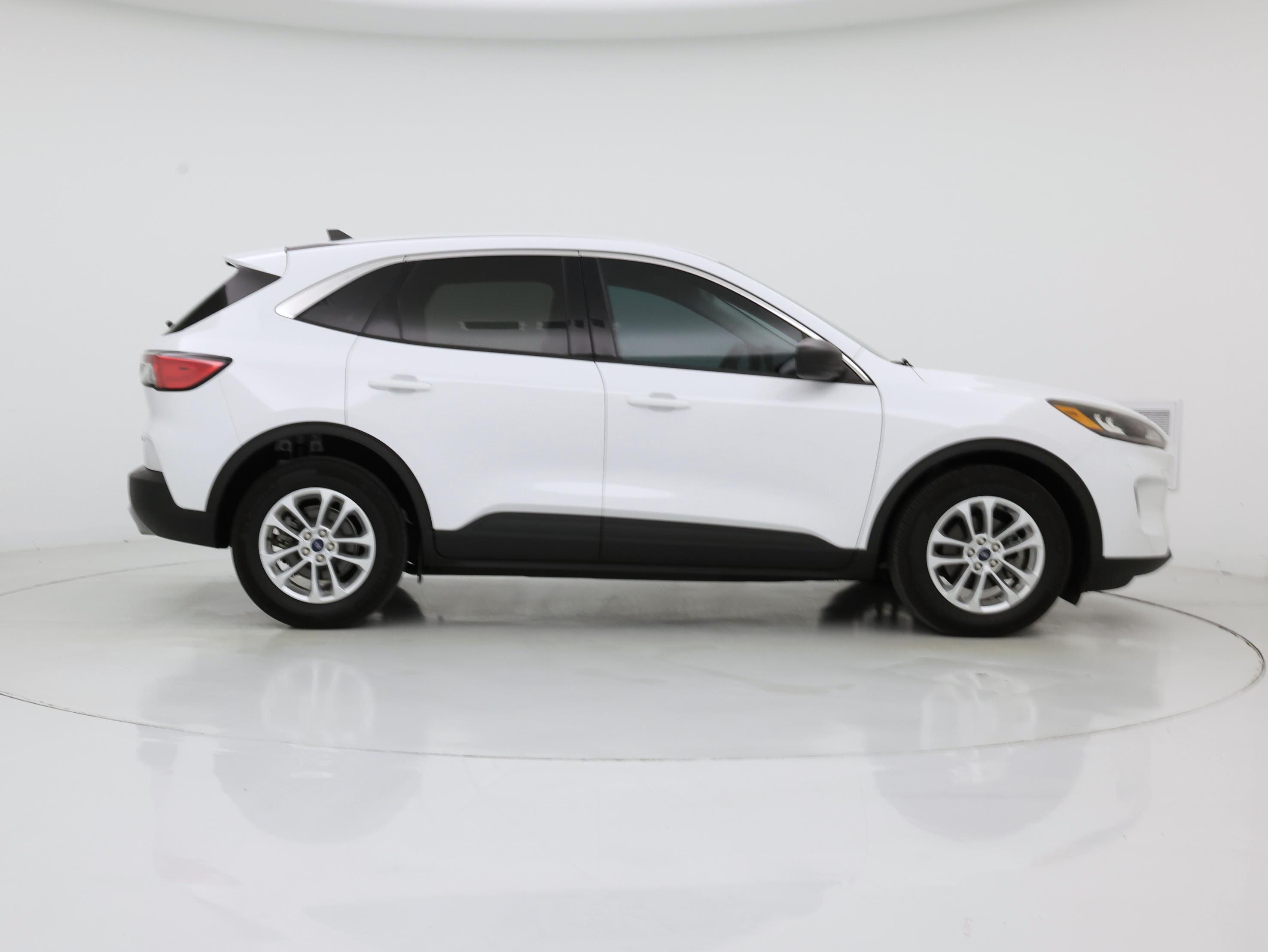 Thumbnail: 2022 Ford Escape - 7