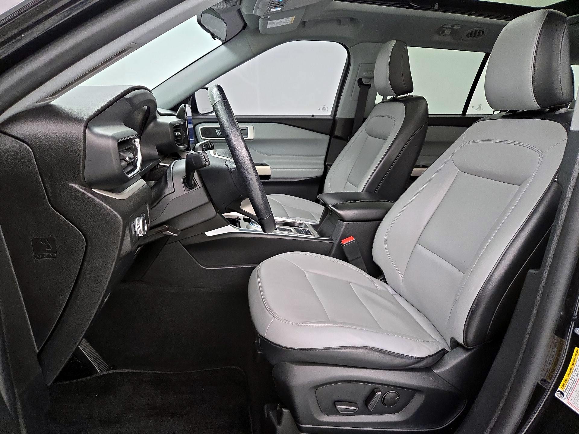 Thumbnail: 2021 Ford Explorer - 11