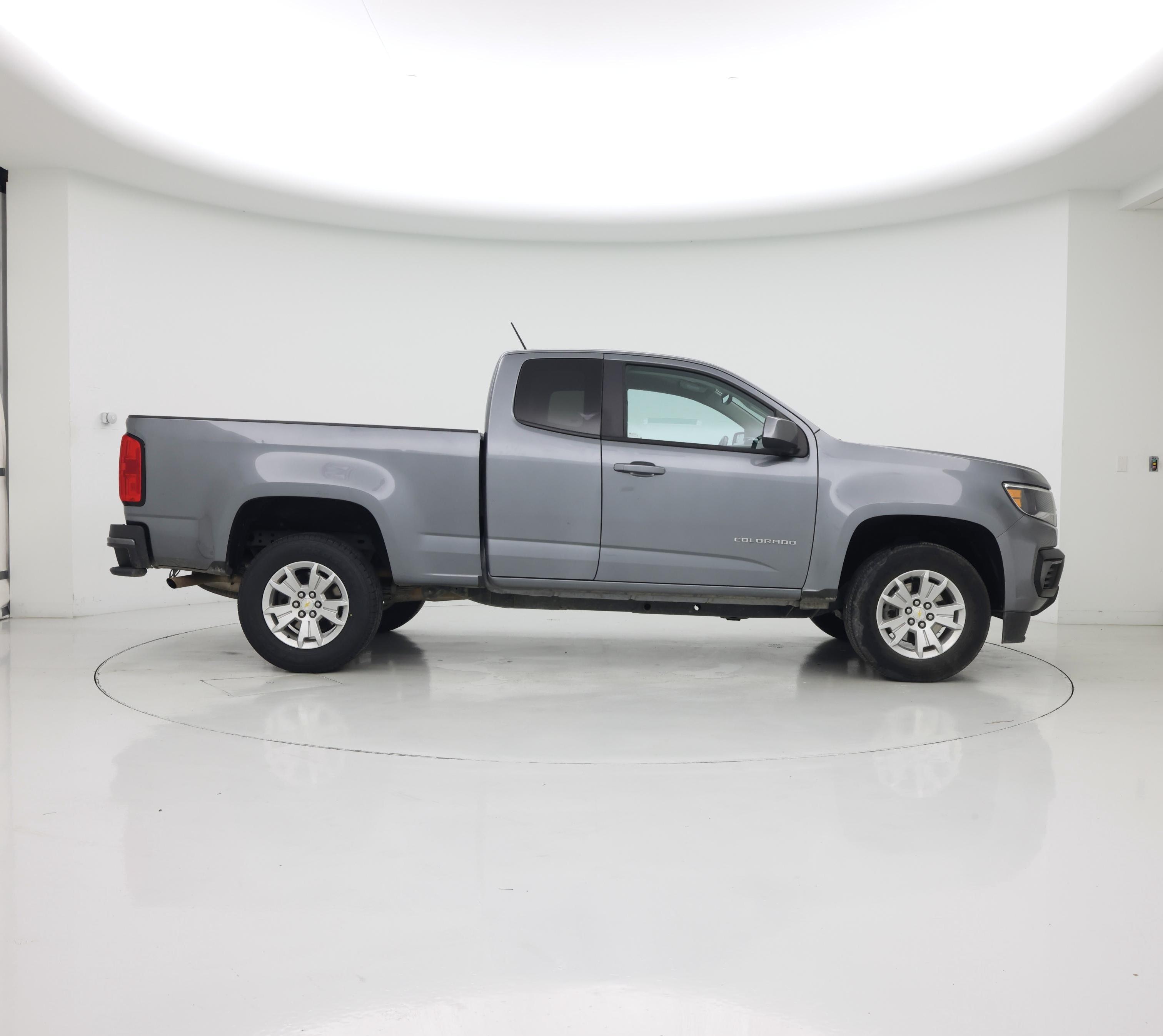Thumbnail: 2022 Chevrolet Colorado - 7
