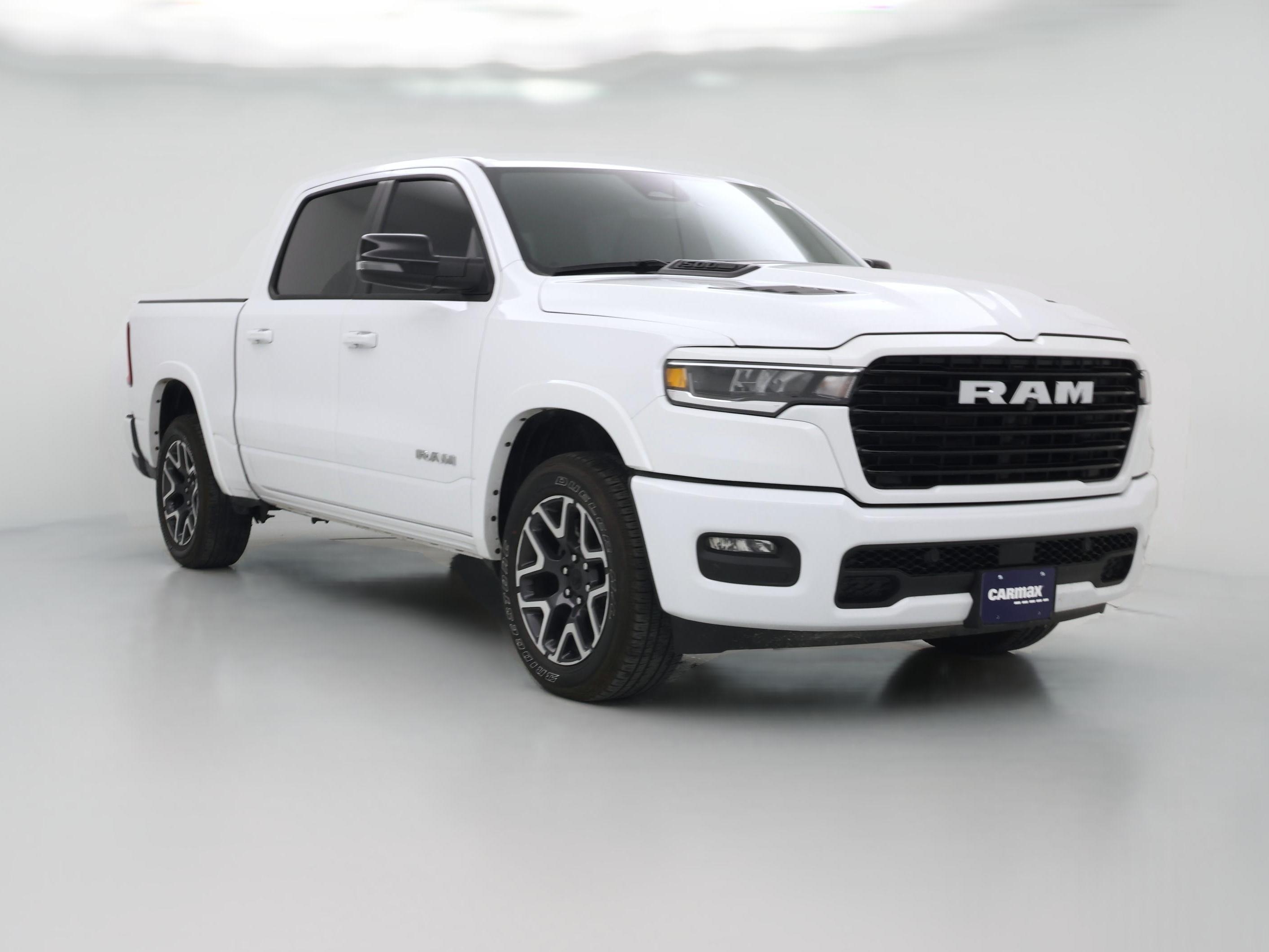 Thumbnail: 2025 RAM 1500 - 1
