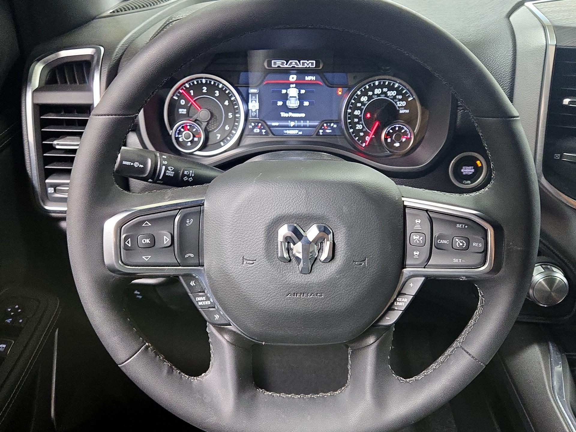 Thumbnail: 2025 RAM 1500 - 10