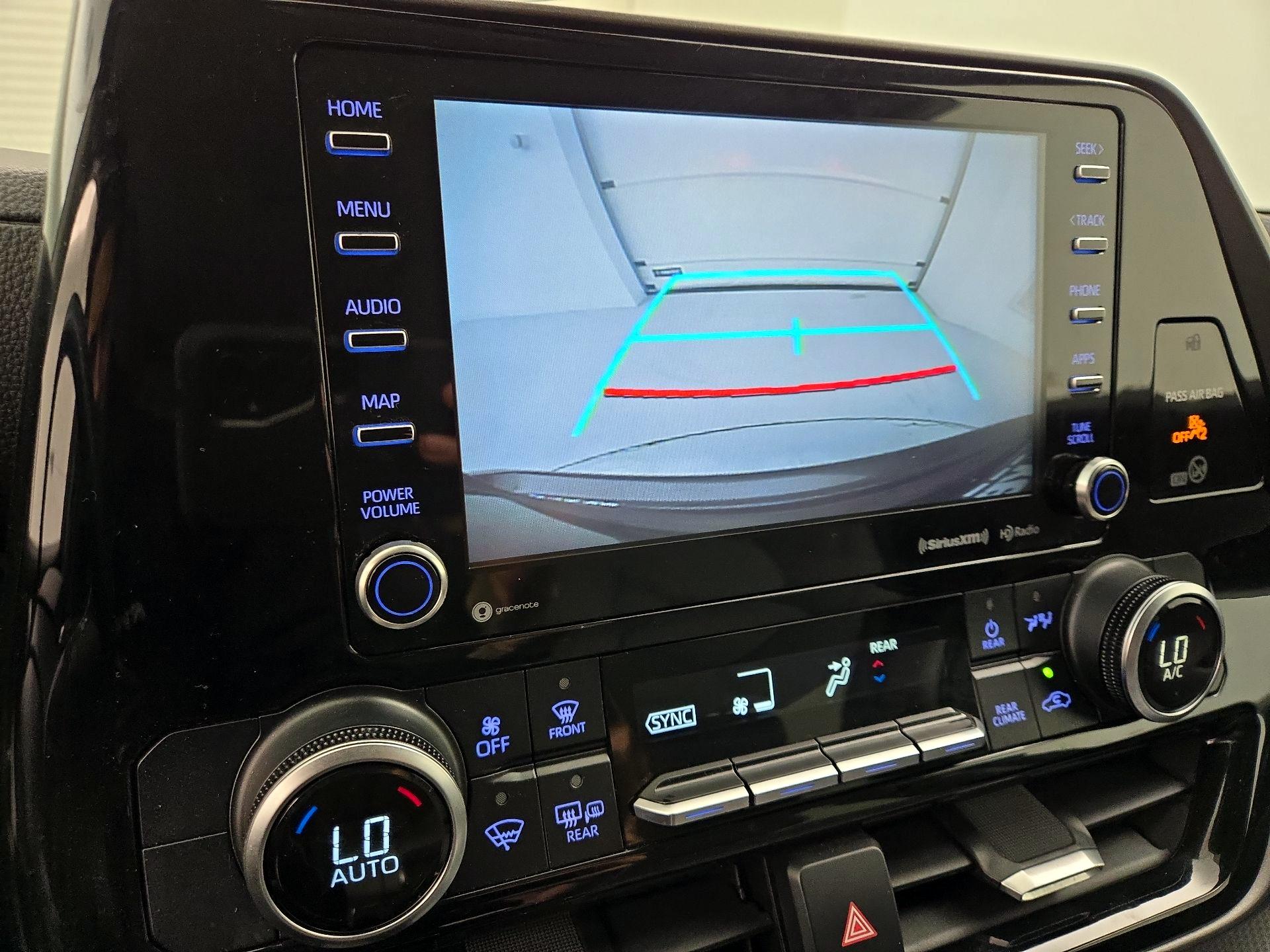 Thumbnail: 2020 Toyota Highlander - 13