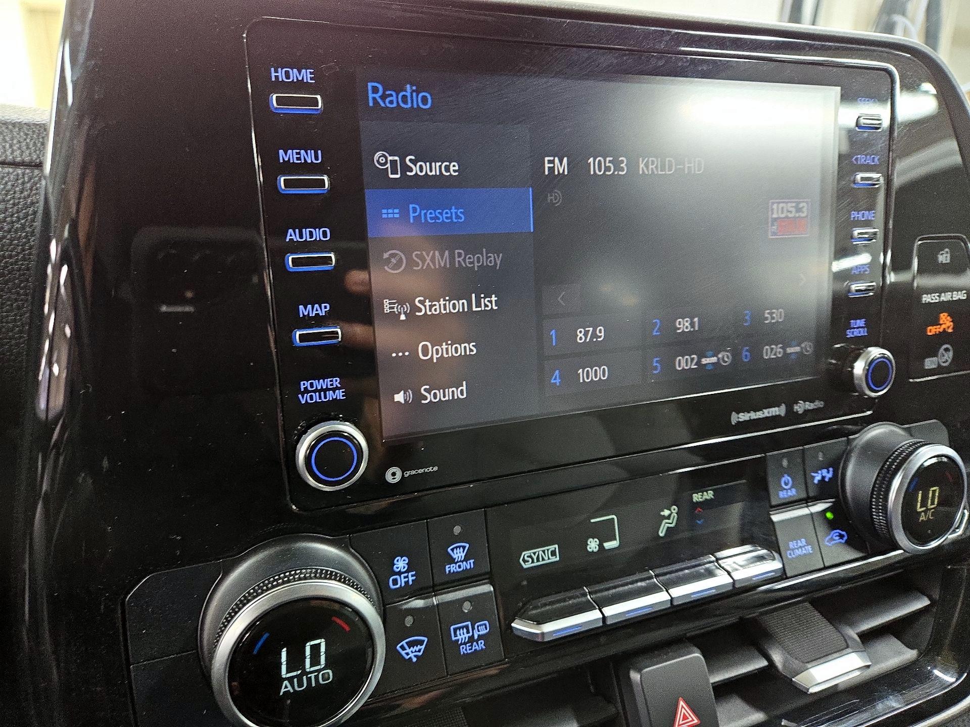 Thumbnail: 2020 Toyota Highlander - 14