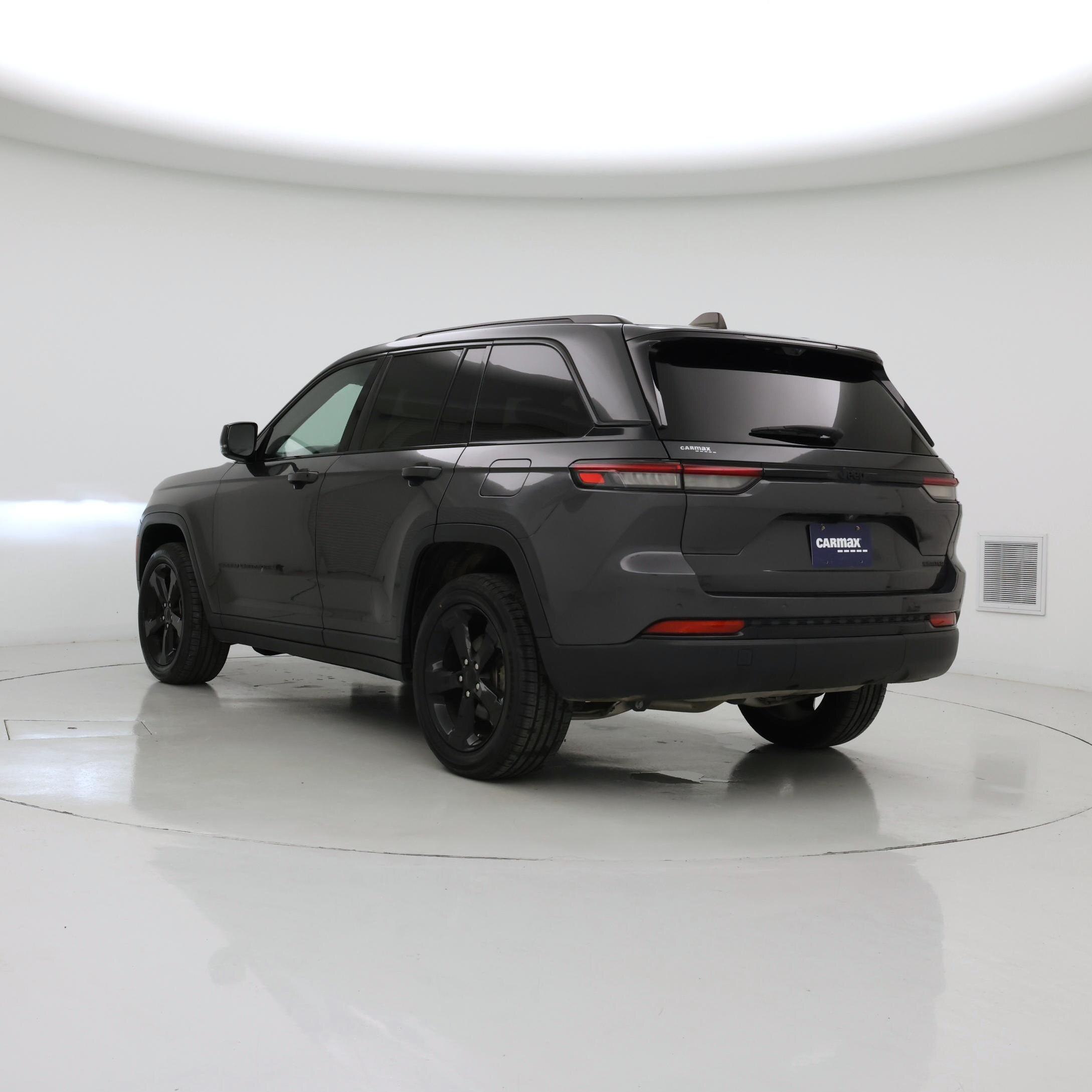 Thumbnail: 2024 Jeep Grand Cherokee - 2