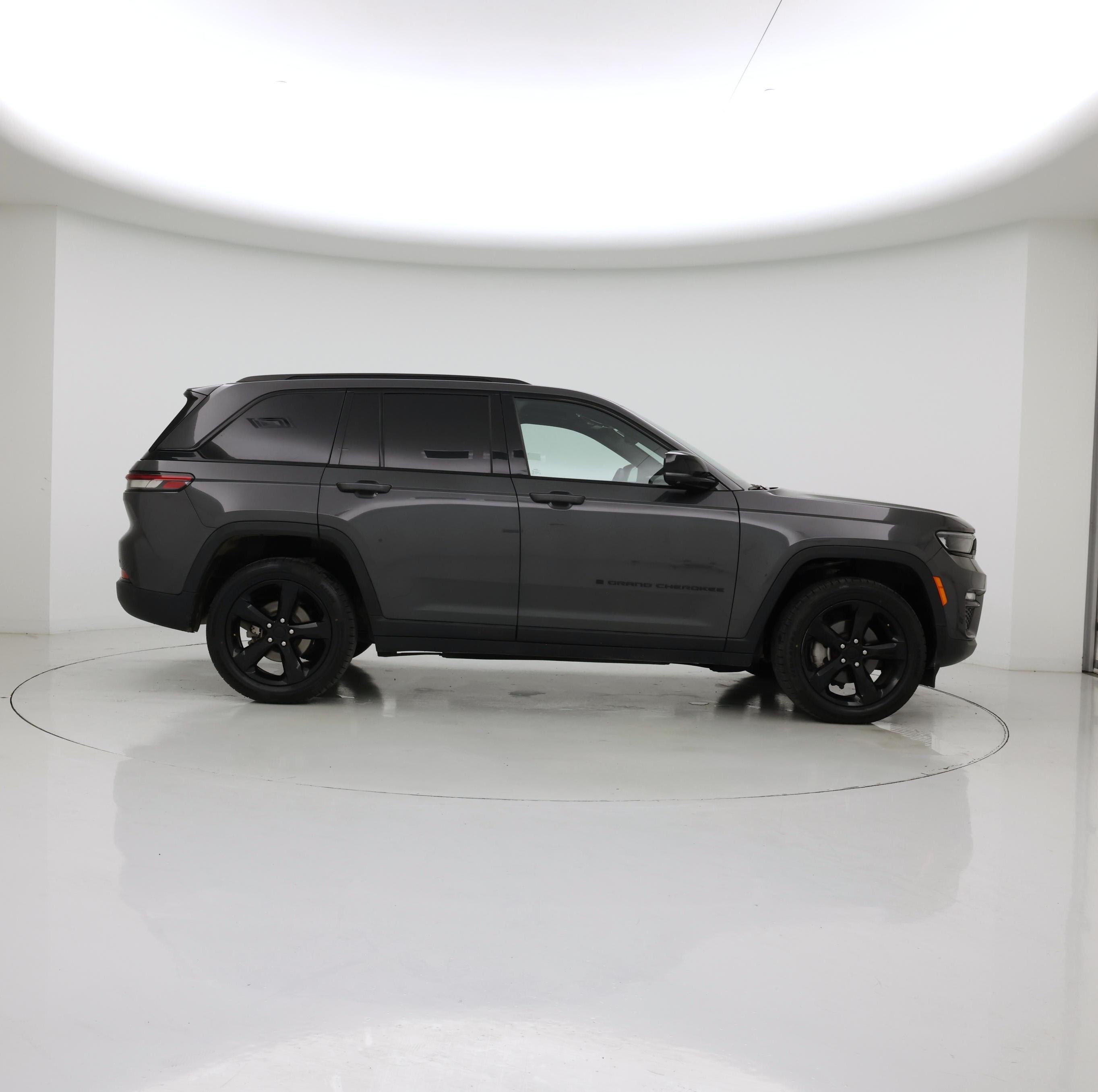 Thumbnail: 2024 Jeep Grand Cherokee - 7
