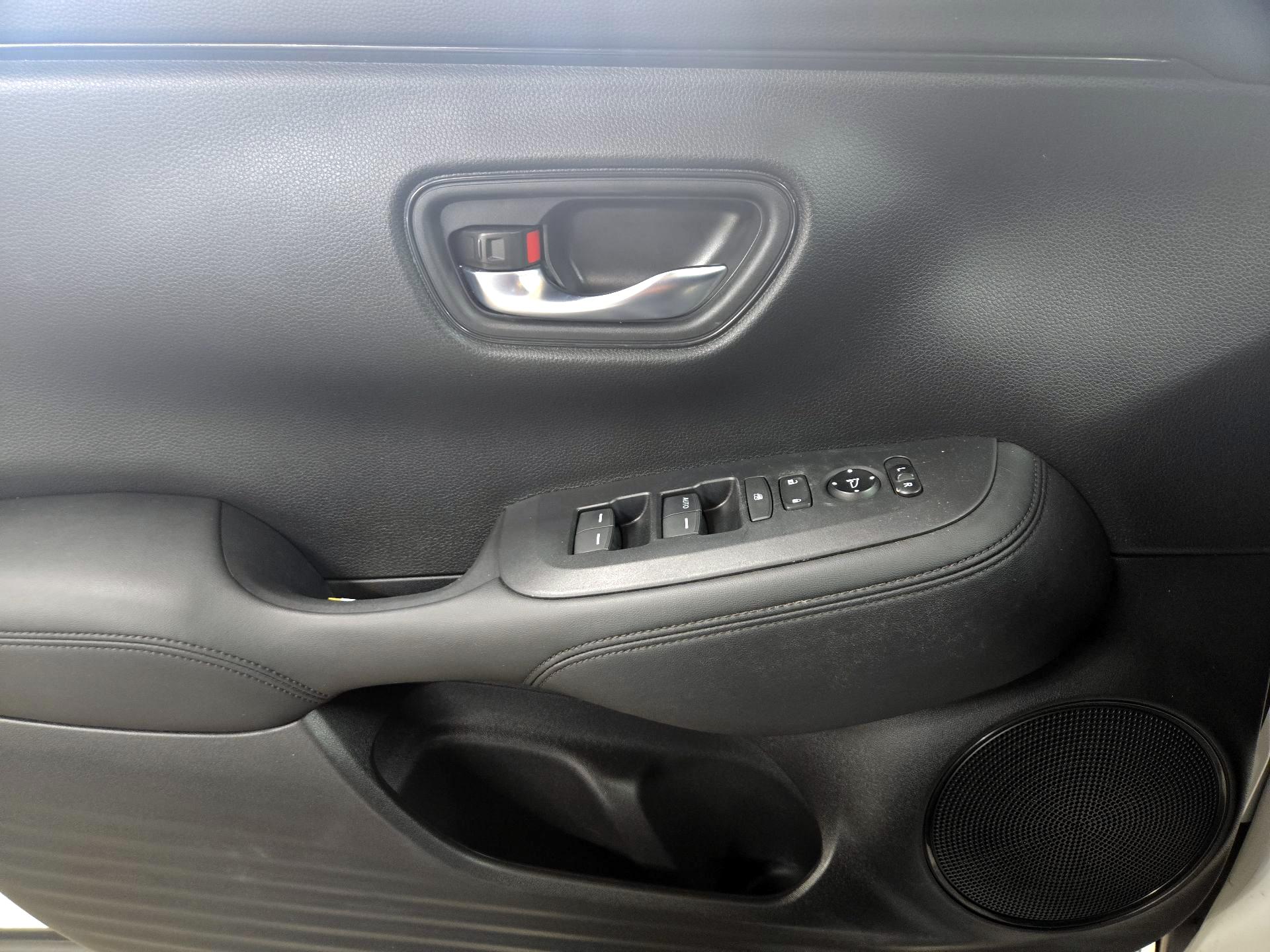 Thumbnail: 2023 Honda HR-V - 12