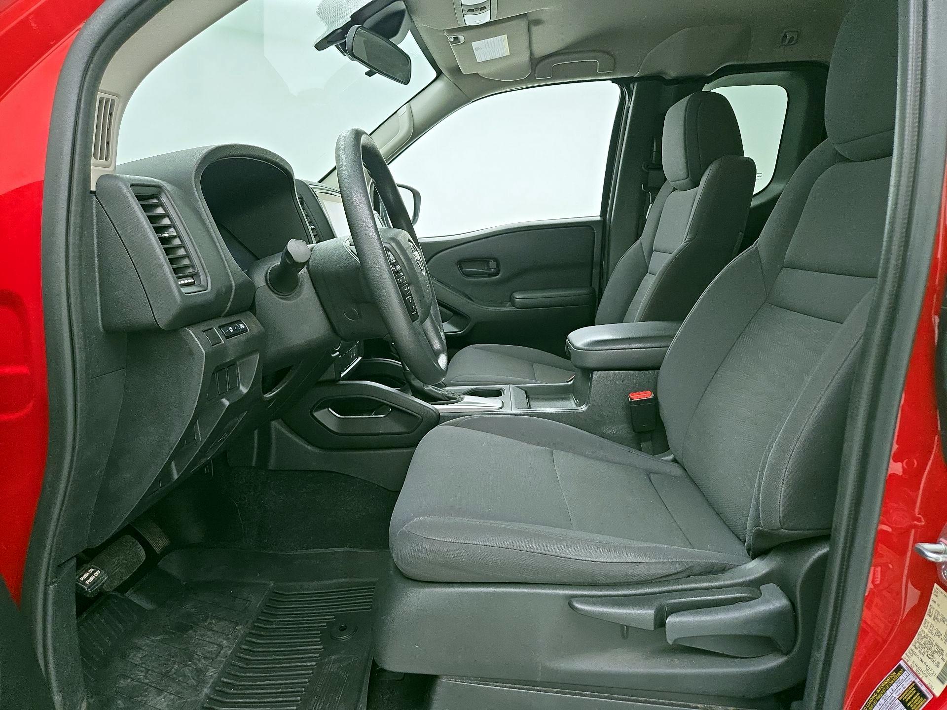 Thumbnail: 2022 Nissan Frontier - 11