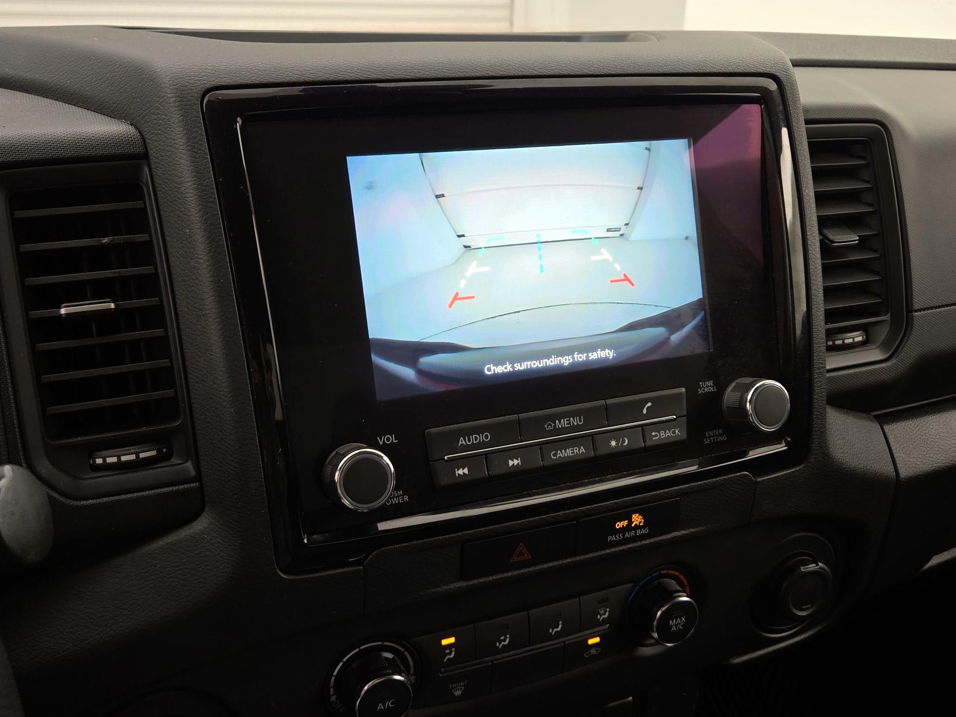 Thumbnail: 2022 Nissan Frontier - 14